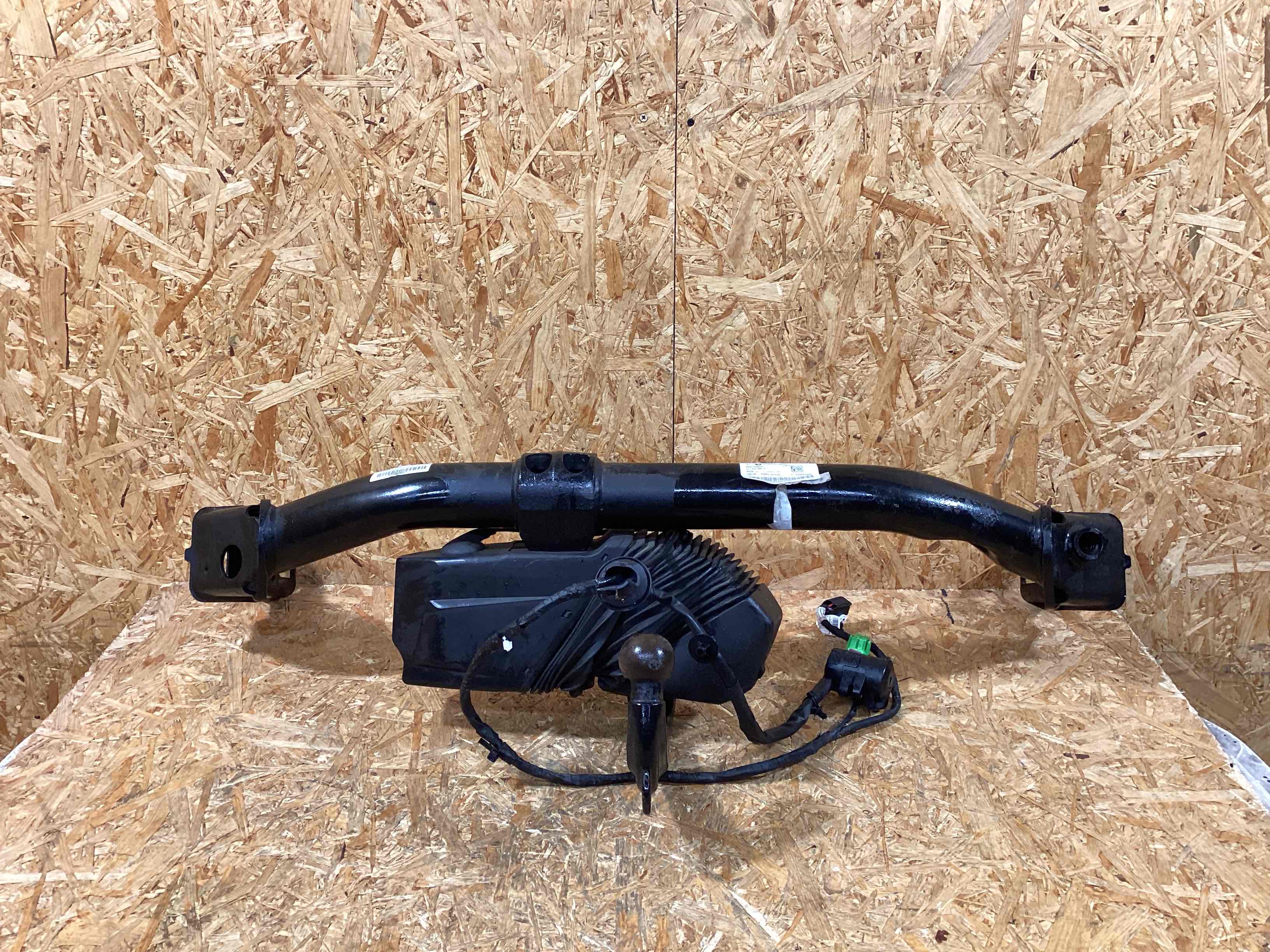 Прицепное устройство (фаркоп) Porsche Macan 140126-152