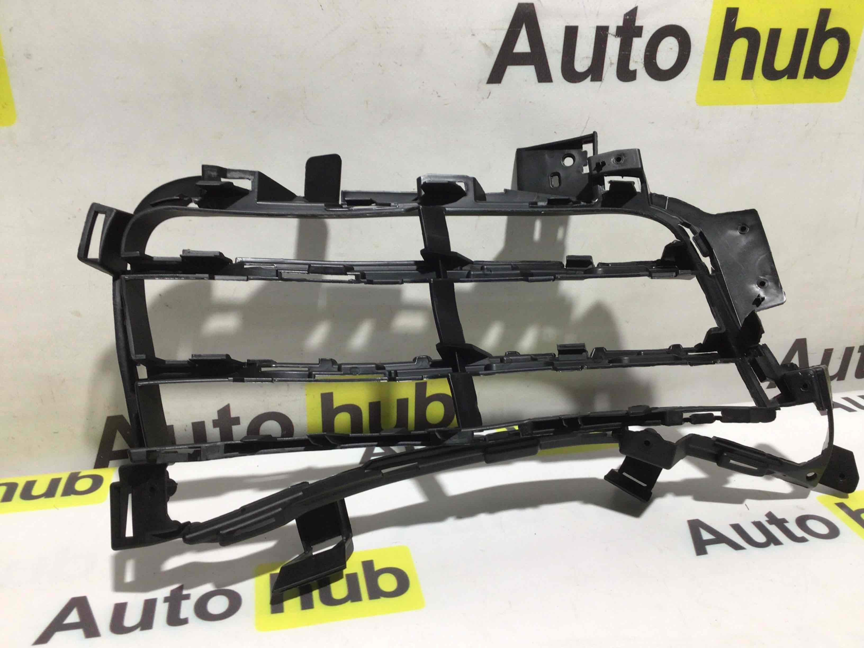 Заглушка, вставка (решетка) в бампер Porsche Cayenne 140426-007