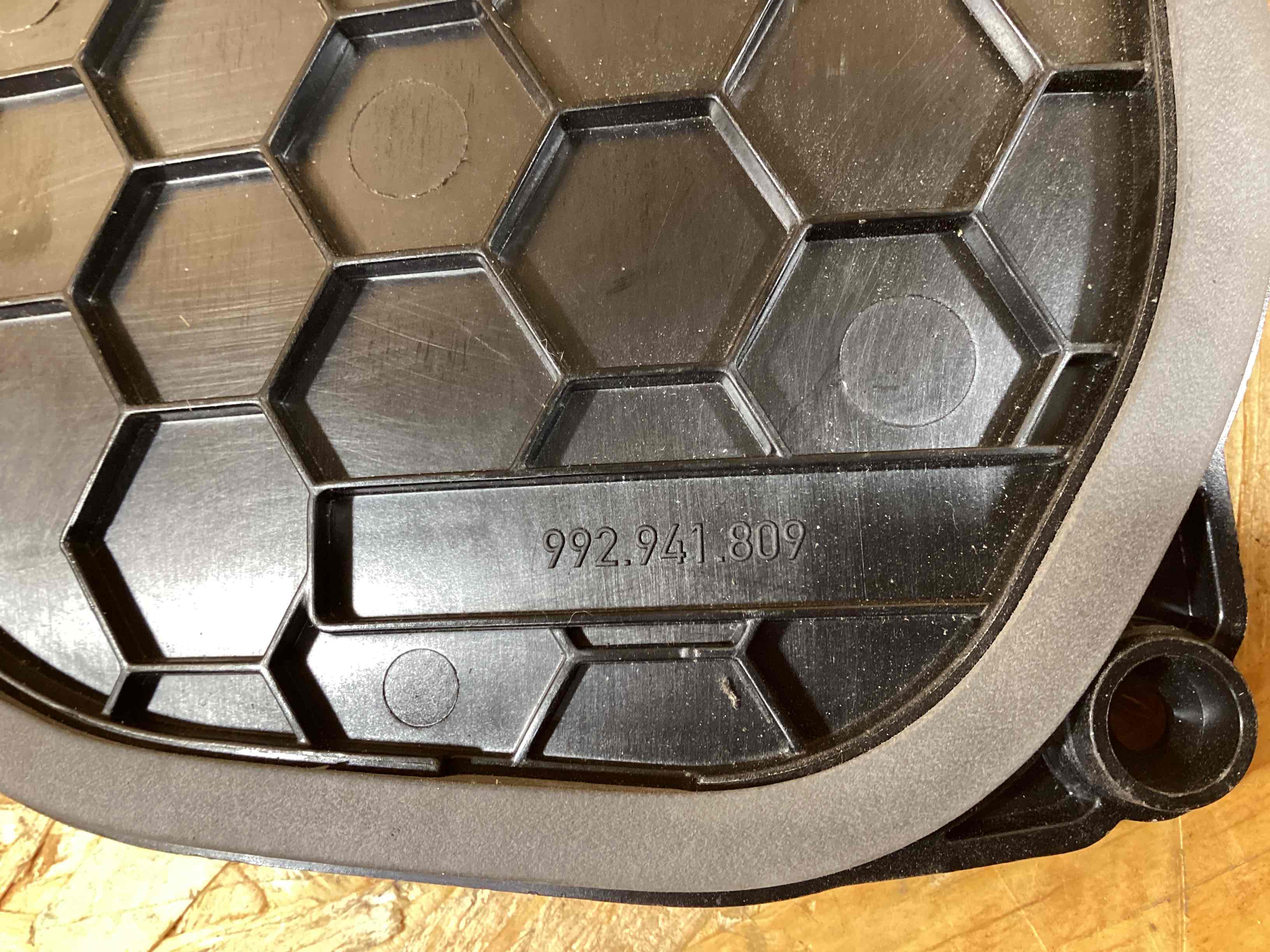 Крышка омывателя фар Porsche 911 140525-134