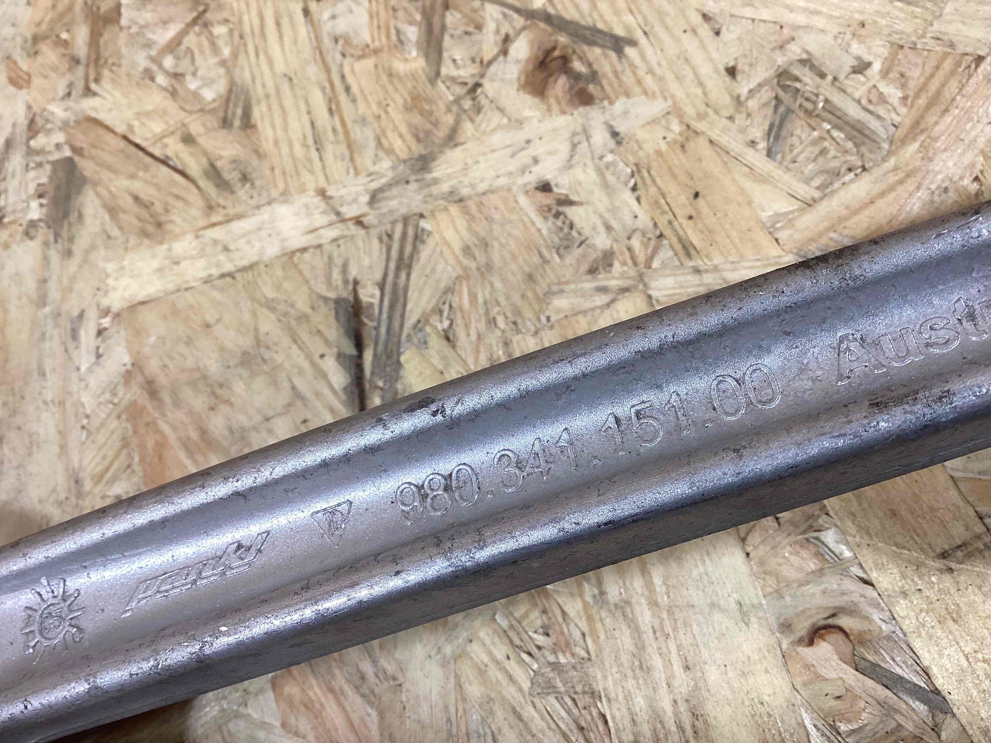 Рычаг подвески Porsche 911 140526-110