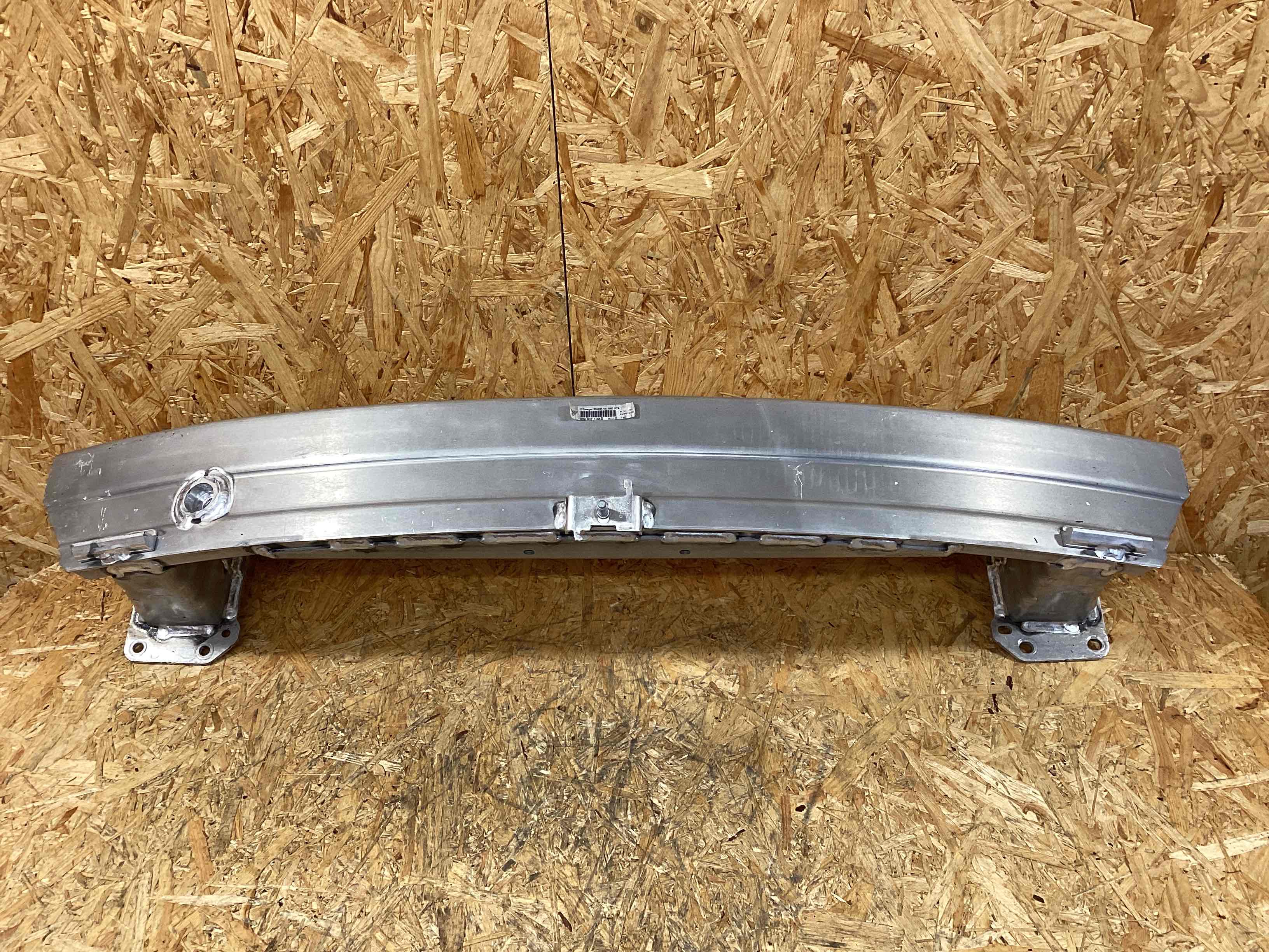 Усилитель бампера переднего Porsche Cayman GT4 141025-104