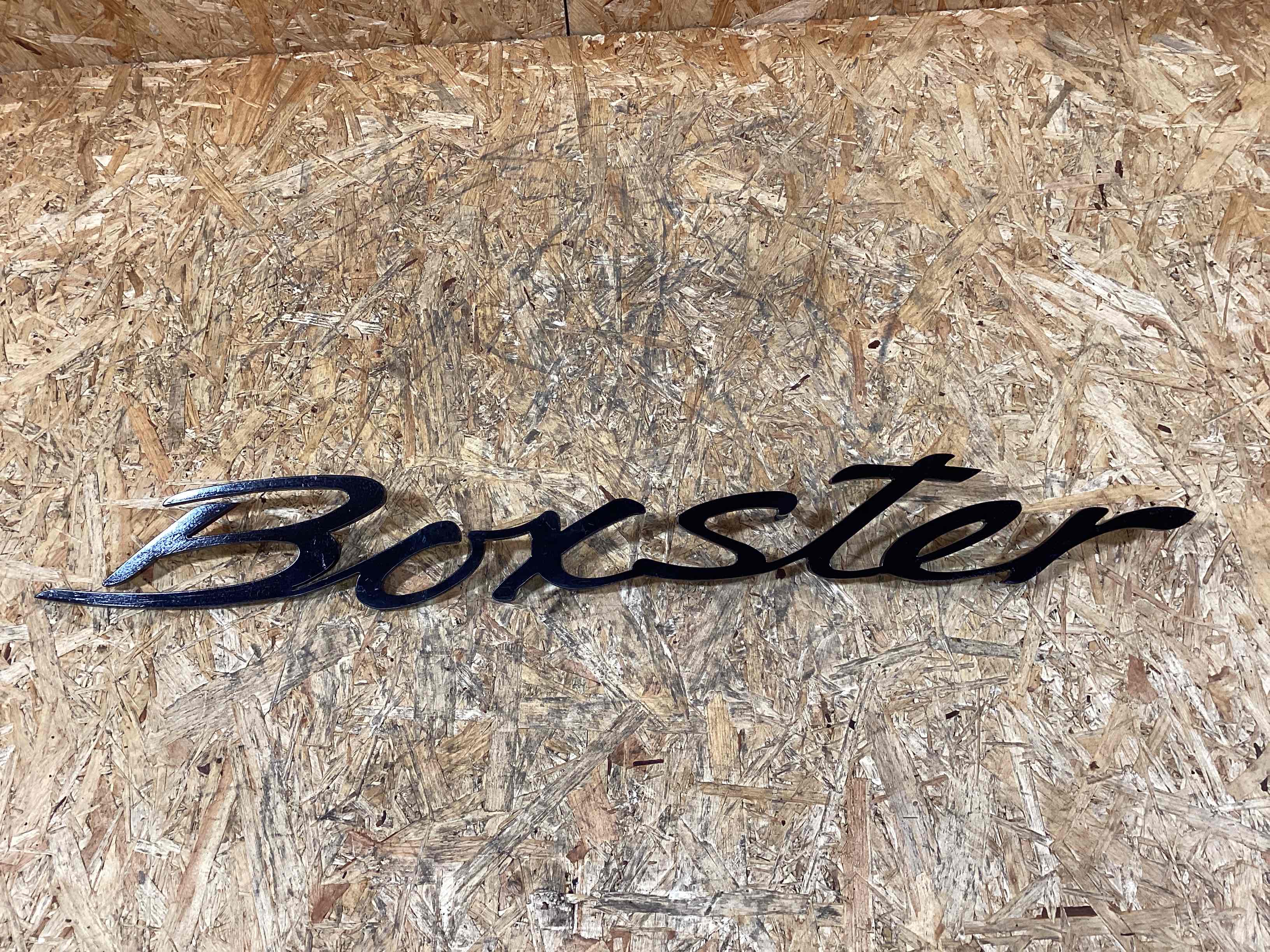 Молдинг двери багажника, крышки багажника, задние молдинги кузова Porsche Boxster 718 141025-105