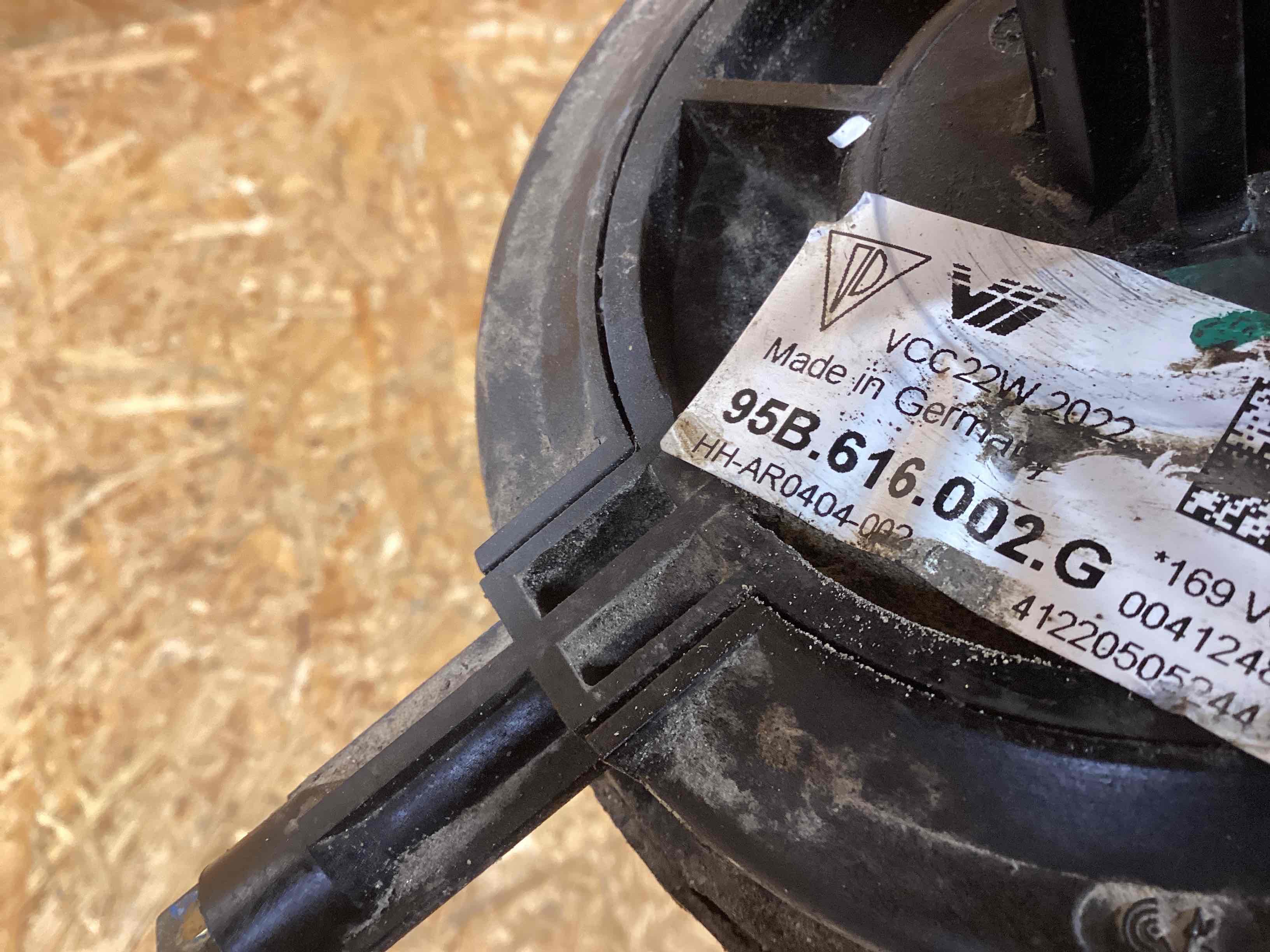 Пневмоподушка Porsche Macan 141125-106