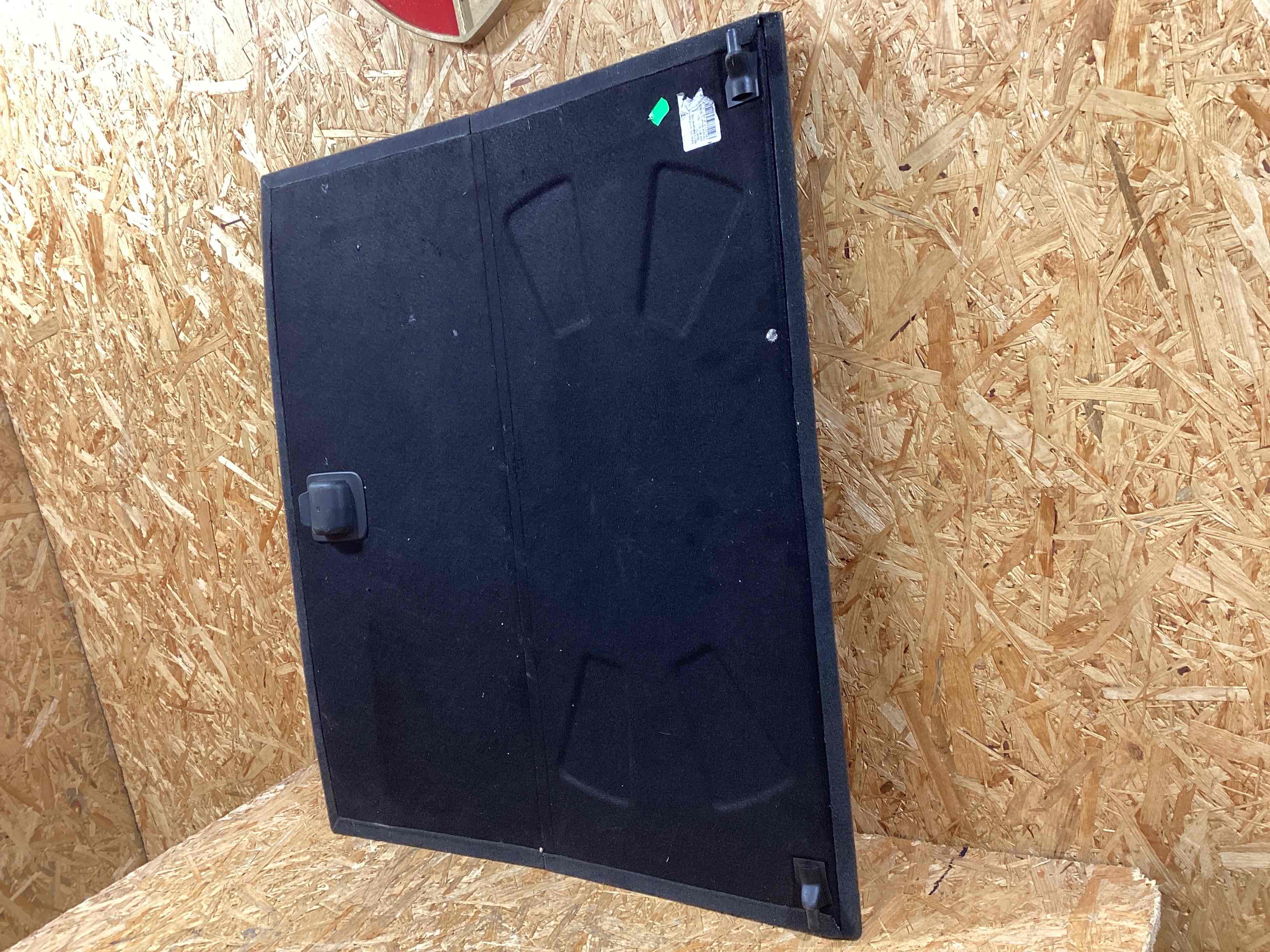 Напольное покрытие багажника, полка багажника Porsche Macan 141125-108