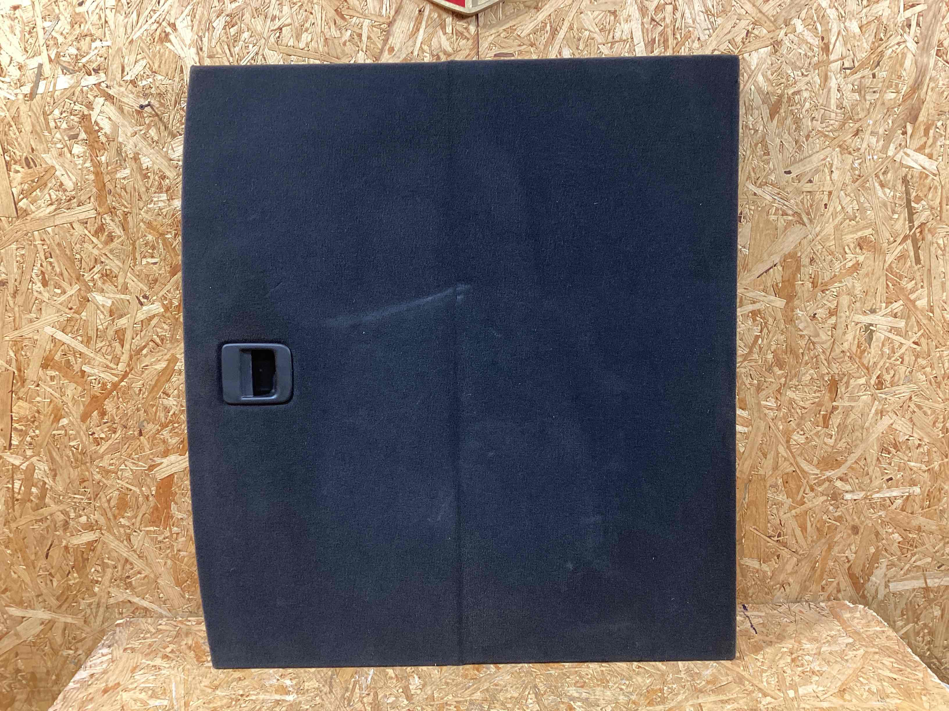 Напольное покрытие багажника, полка багажника Porsche Macan 141125-108