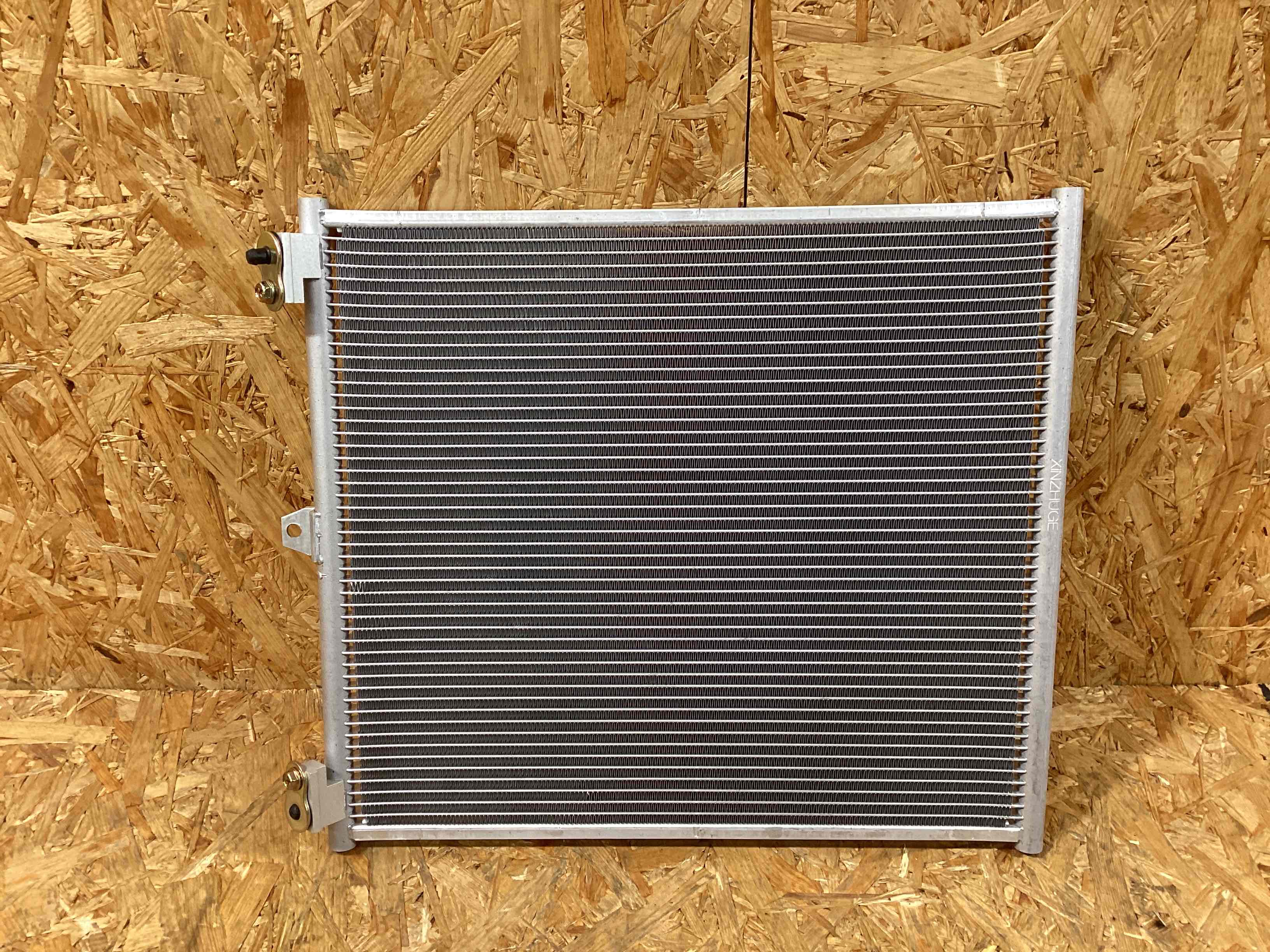 Радиатор кондиционера Porsche 911 150126-103