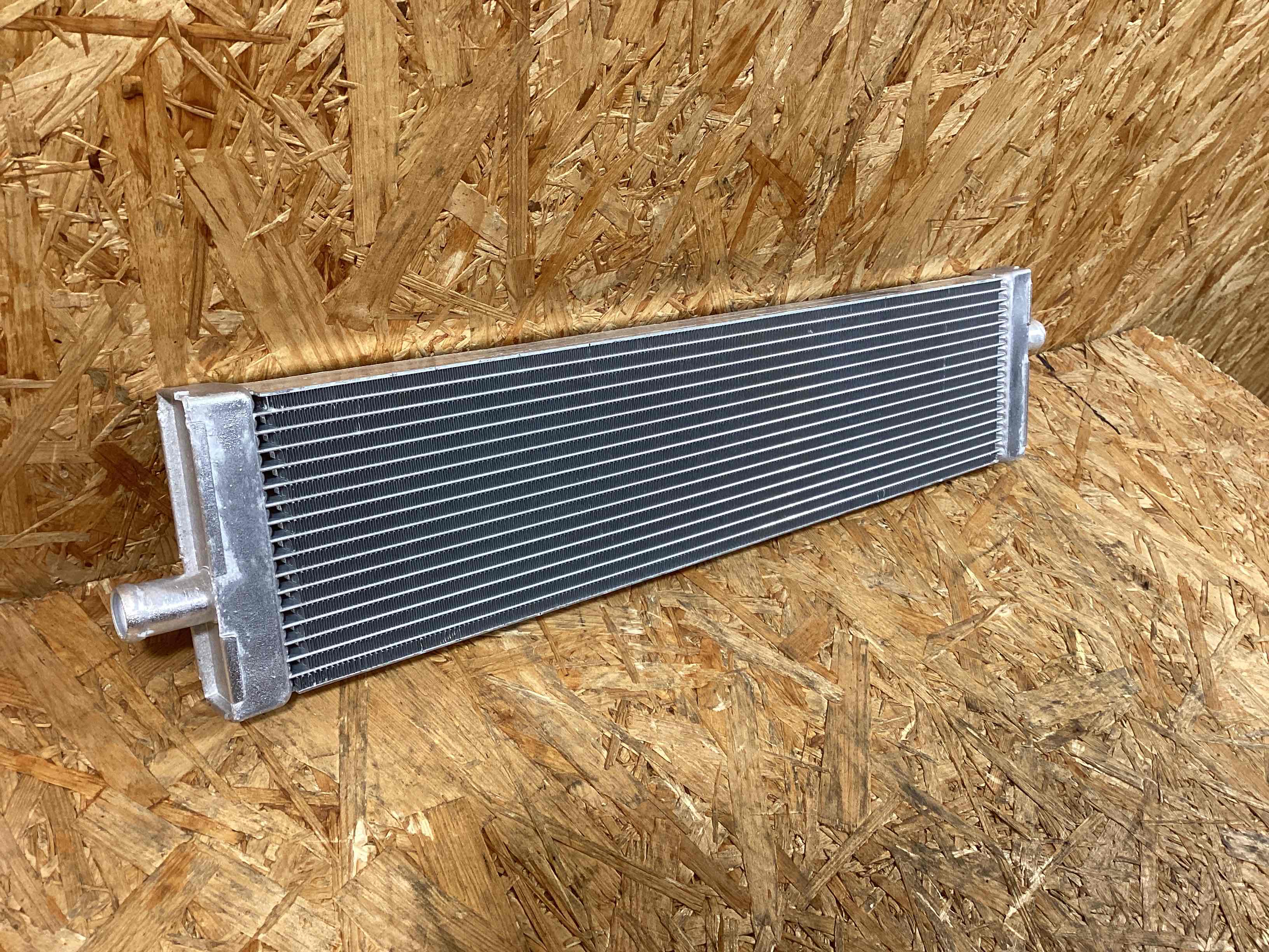 Радиатор (основной) Porsche Panamera 150126-109