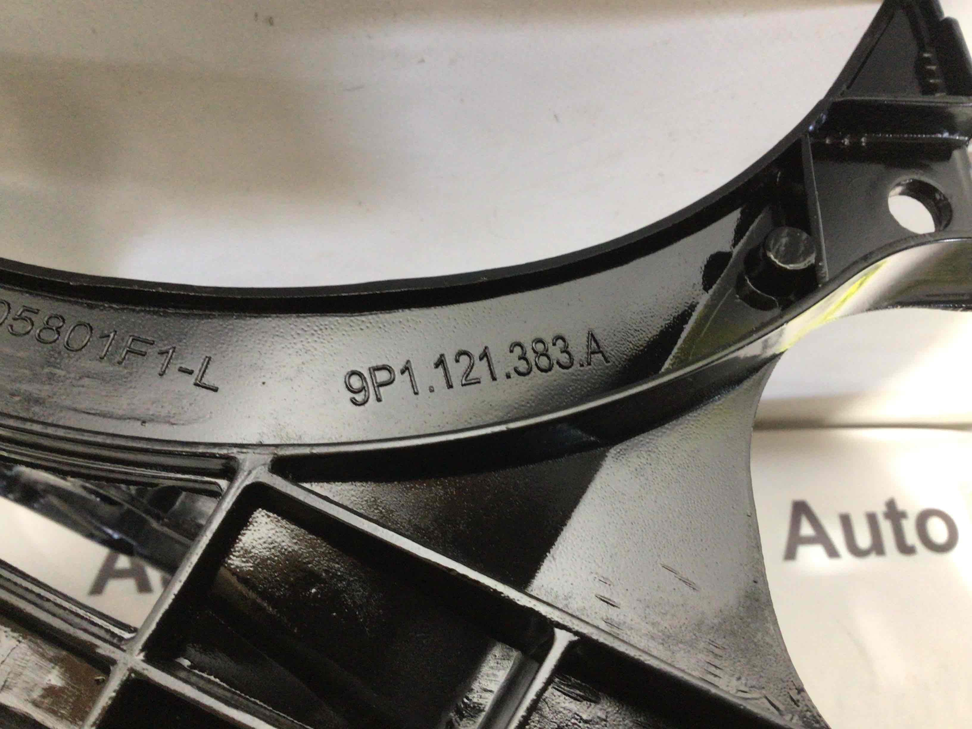 Опора радиатора, крепление/кронштейн, уплотнитель радиатора Porsche 911 150426-005