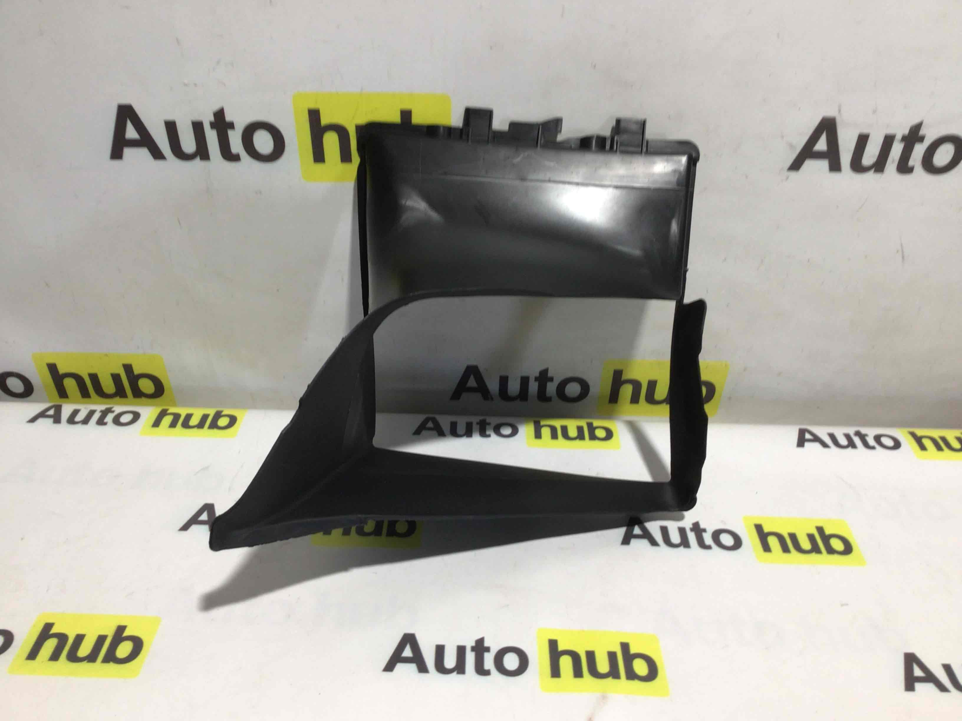 Воздуховод Porsche Macan 150426-014