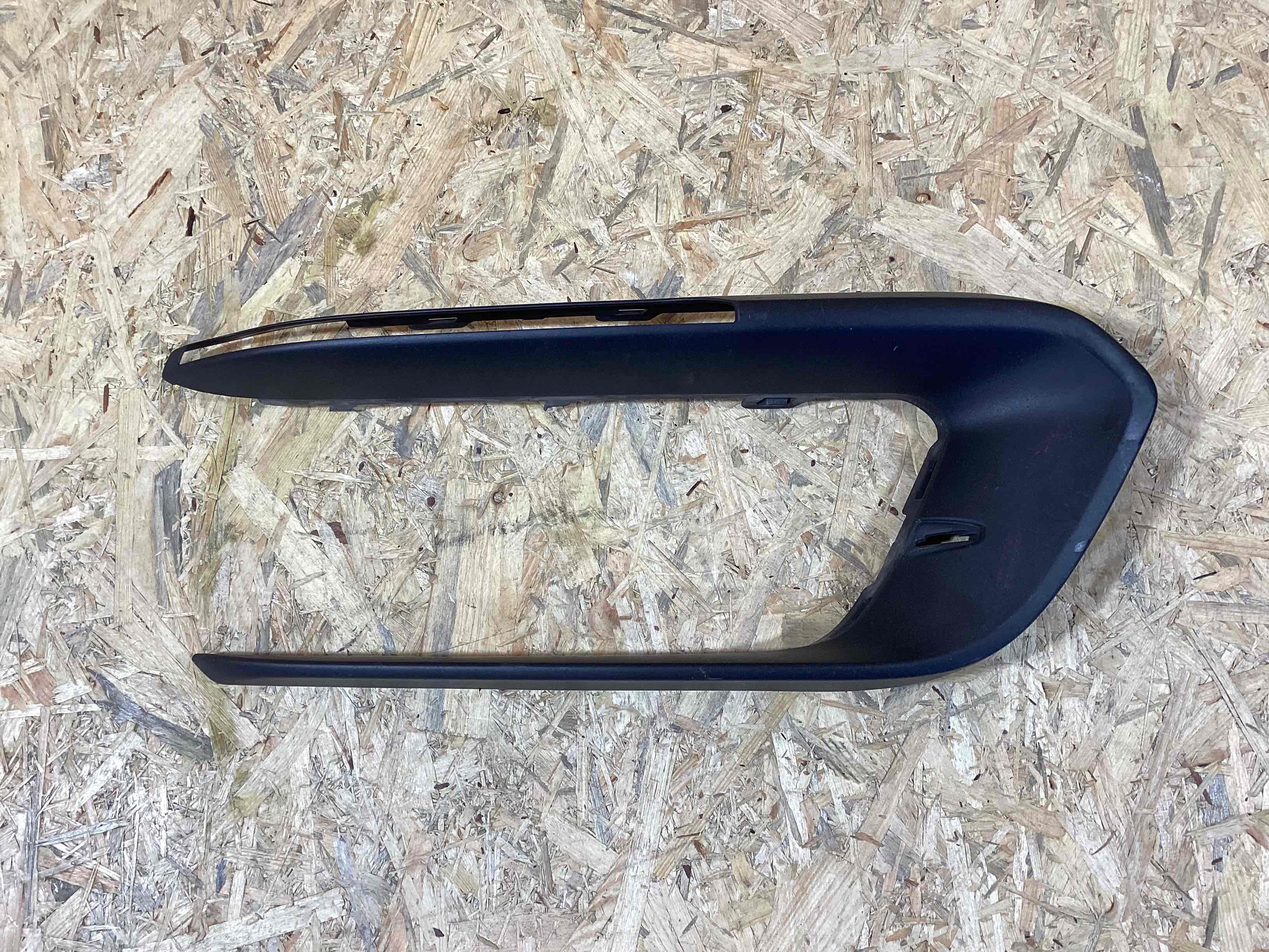 Заглушка, вставка (решетка) в бампер Porsche Panamera 150426-101