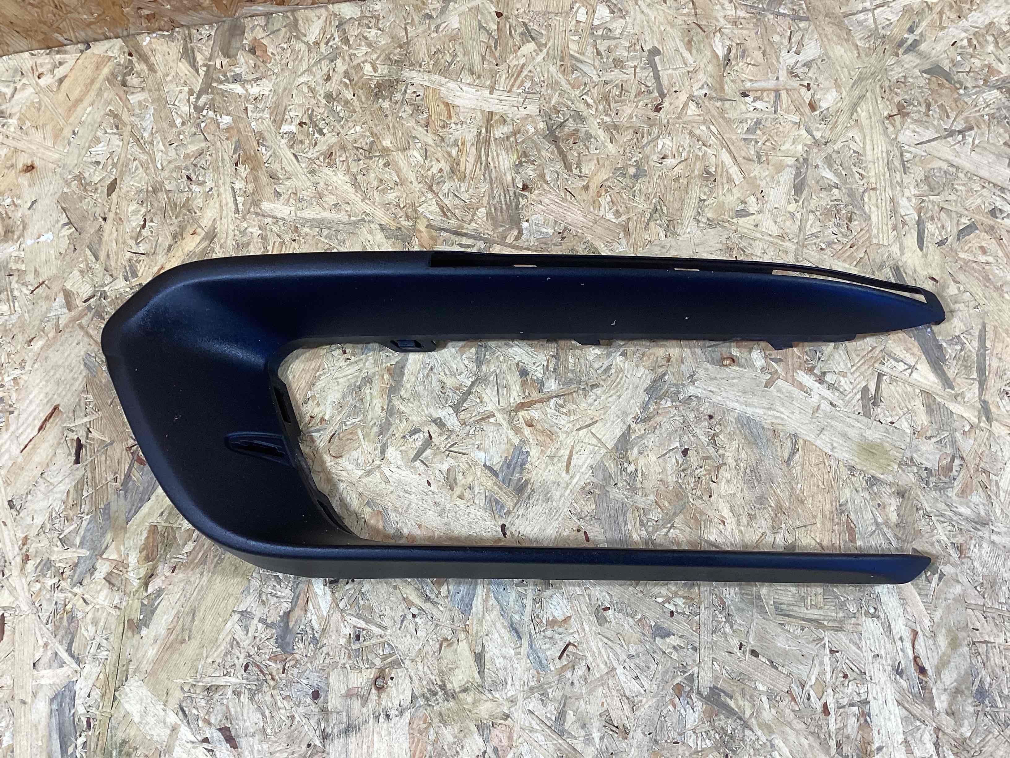 Заглушка, вставка (решетка) в бампер Porsche Panamera 150426-103