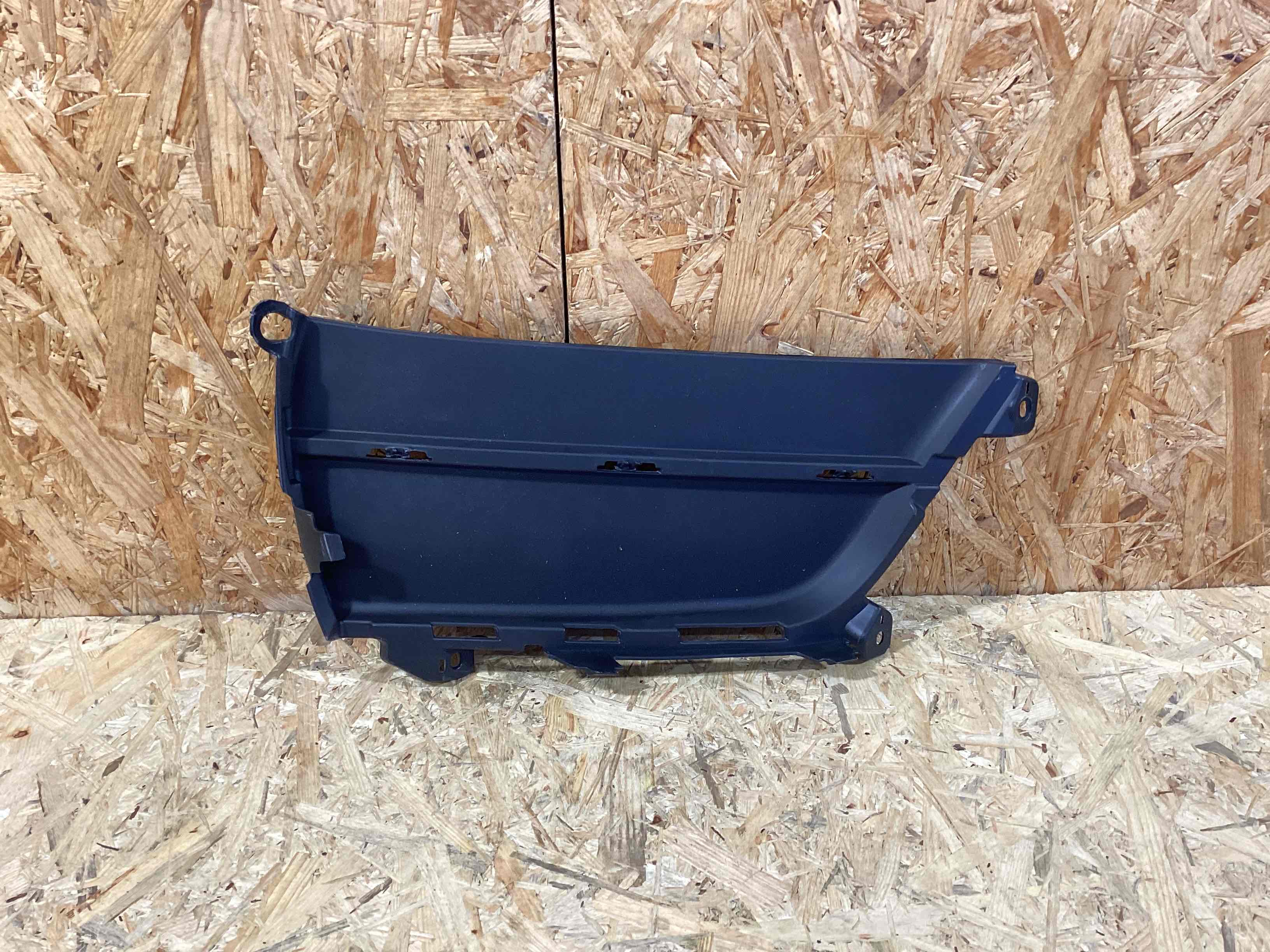 Заглушка, вставка (решетка) в бампер Porsche Macan 150426-105