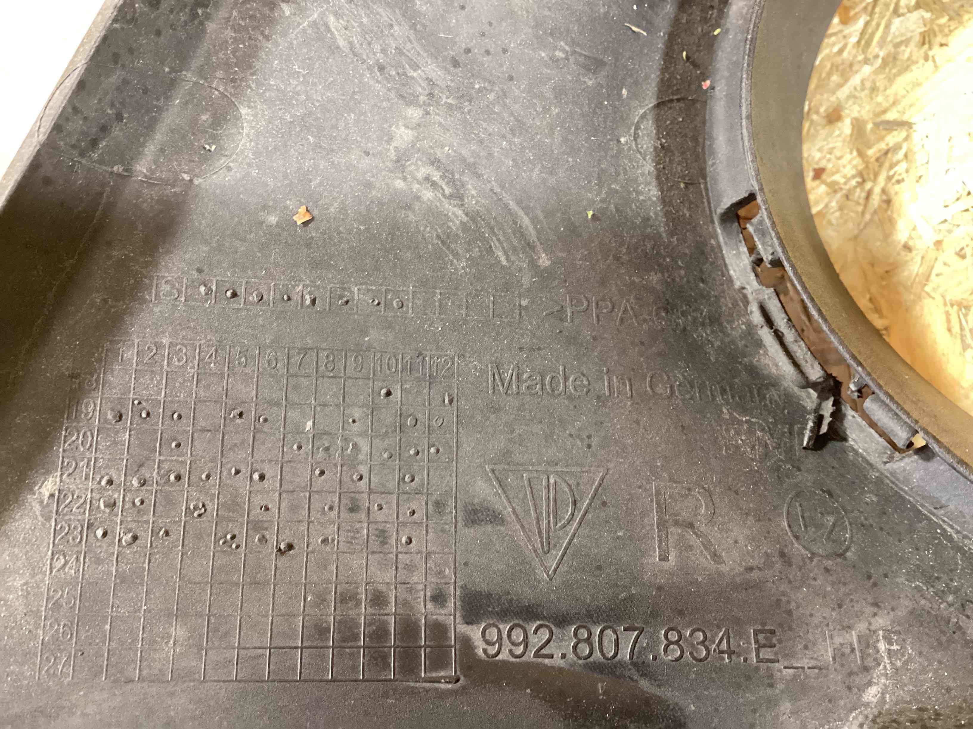 Заглушка, вставка (решетка) в бампер Porsche 911 150426-110