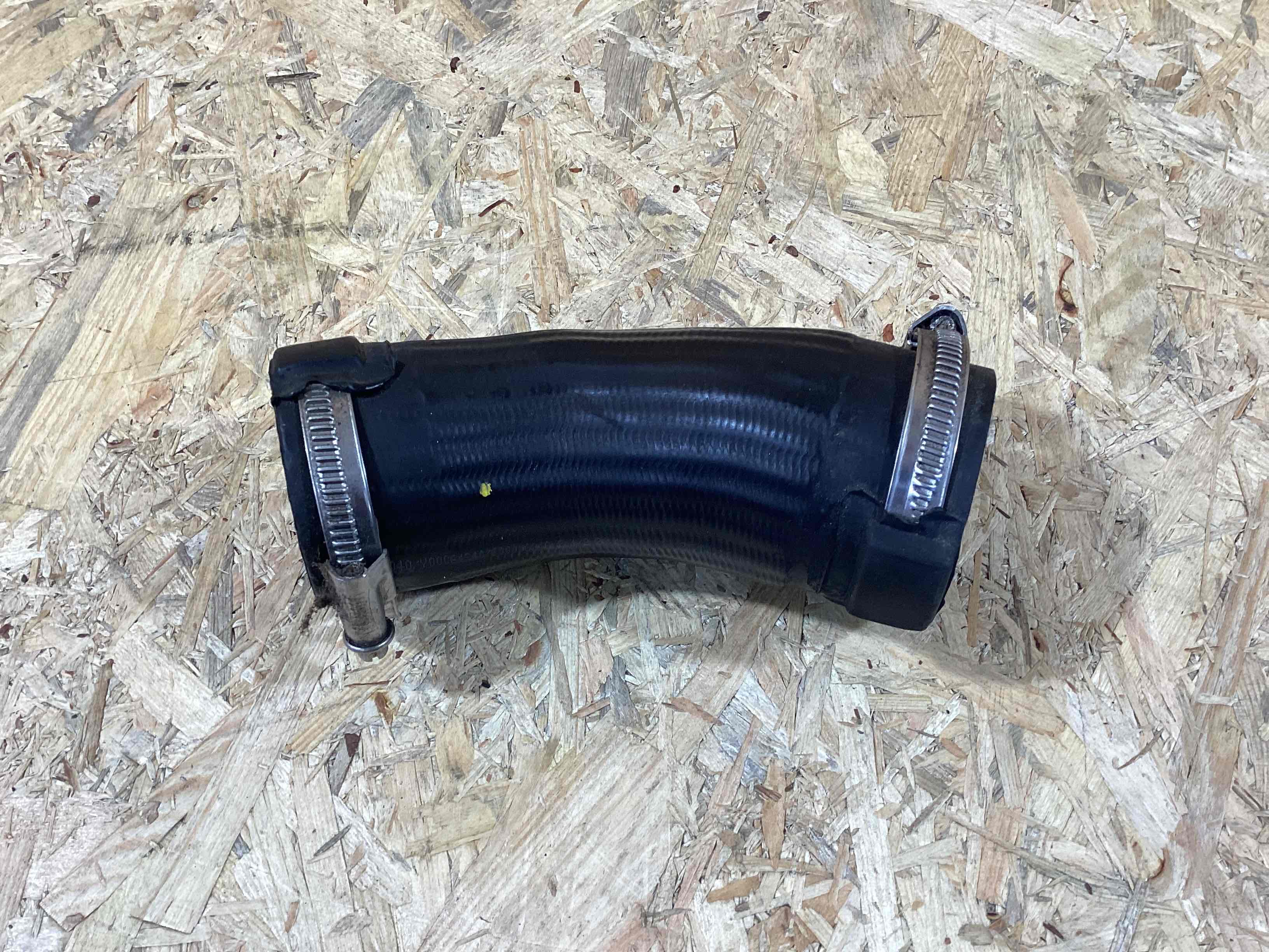 Патрубок Porsche Macan 150426-113