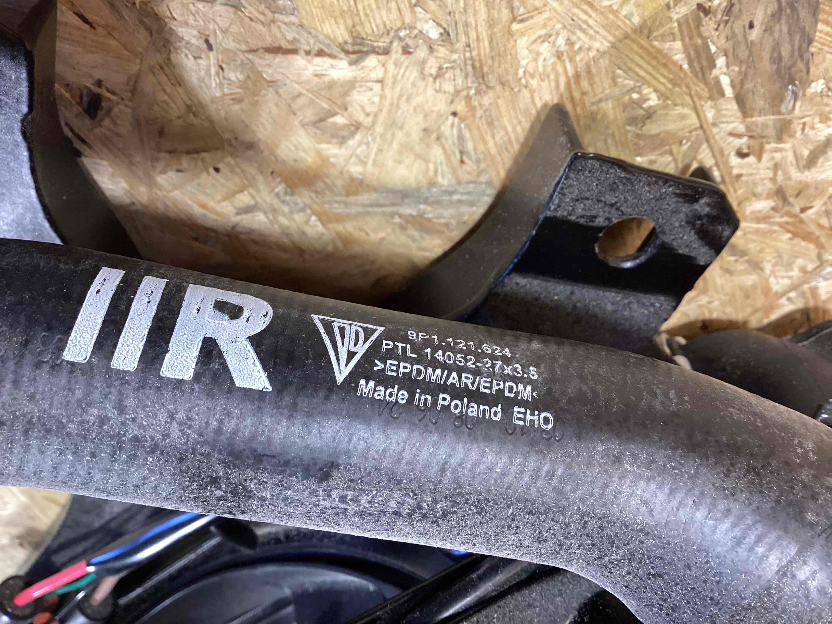 Кассета радиаторов Porsche 911 150426-123