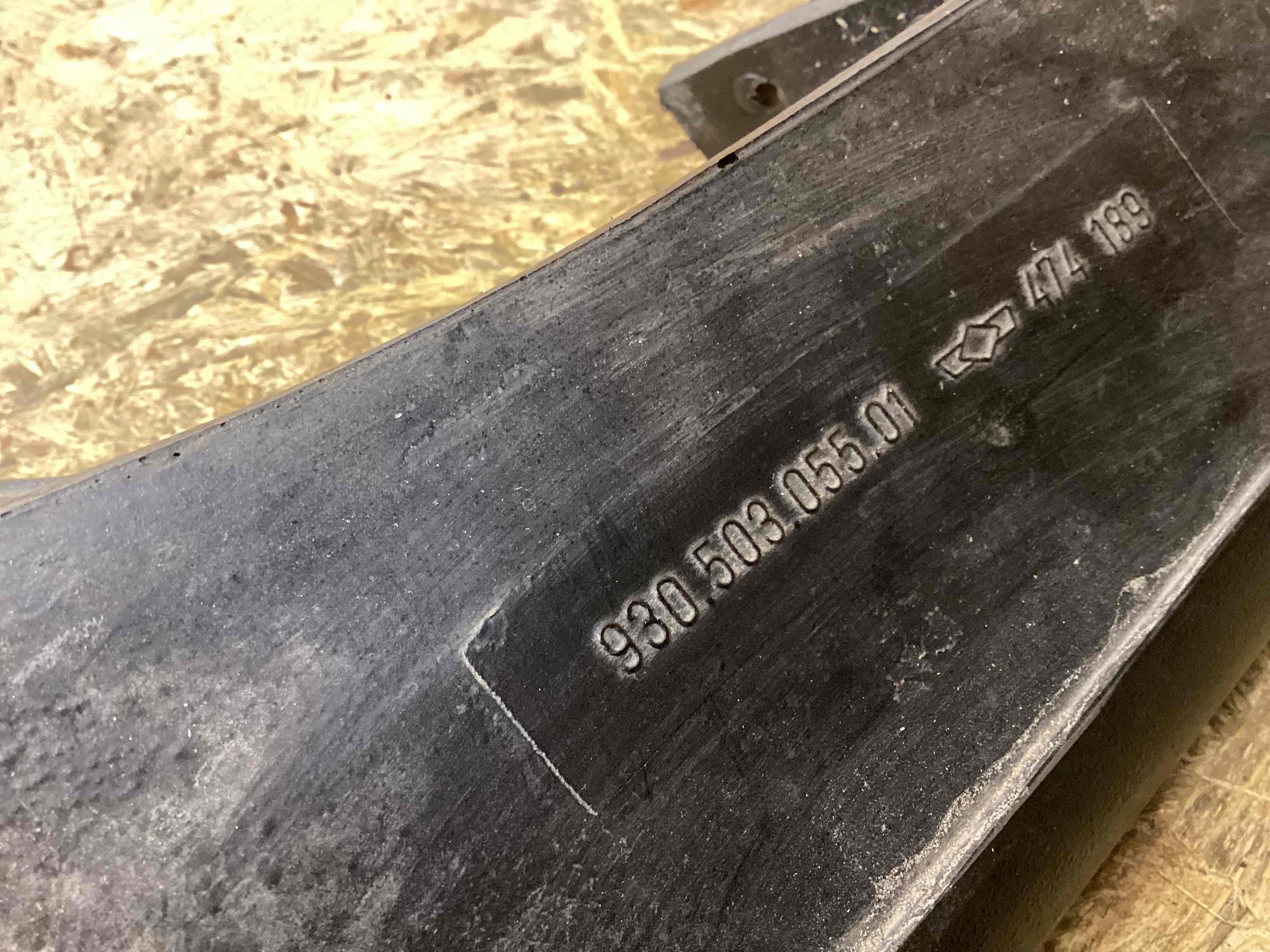 Накладка на бампер Porsche 911 150426-125