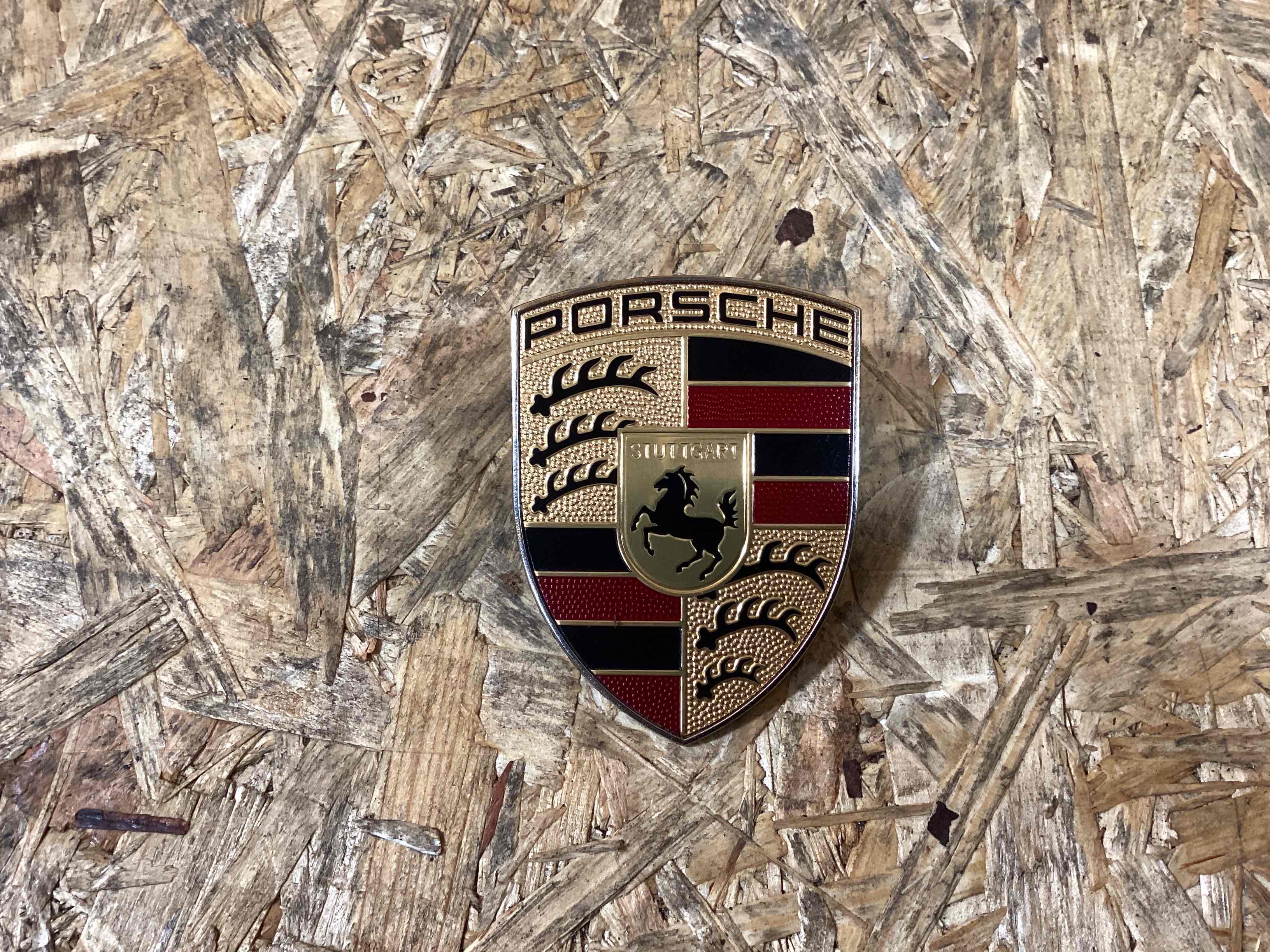 Молдинг капота, накладка, решетка на капот Porsche 911 151025-104