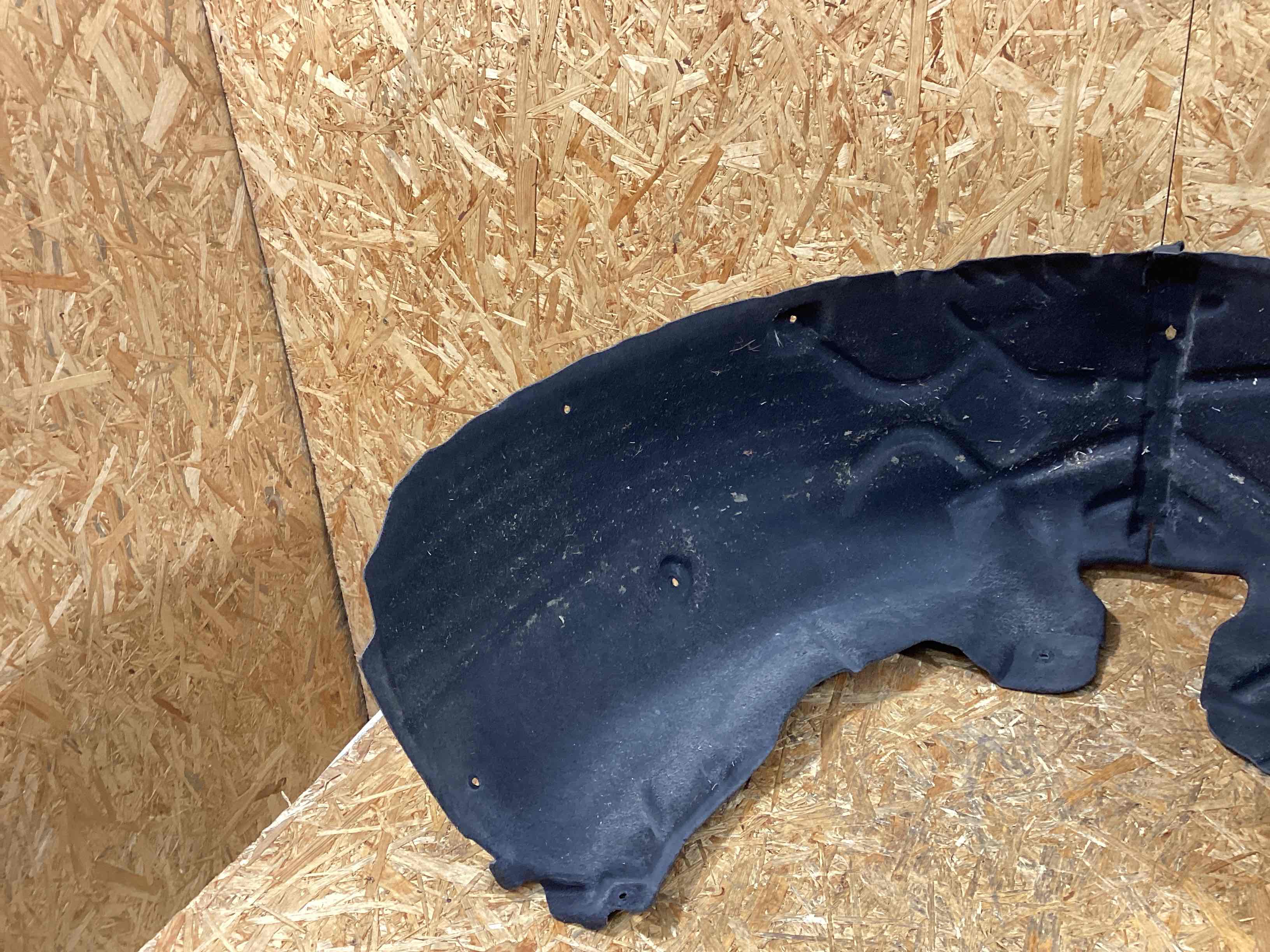 Защита арок задняя левая (подкрылок) Porsche Macan 151225-101