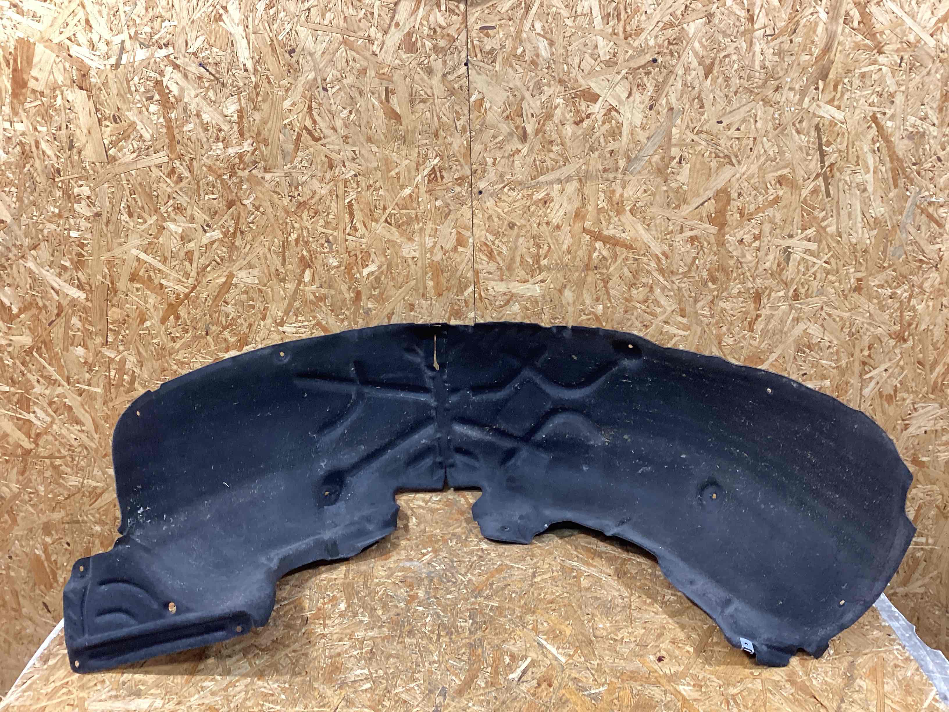 Защита арок задняя правая (подкрылок) Porsche Macan 151225-102