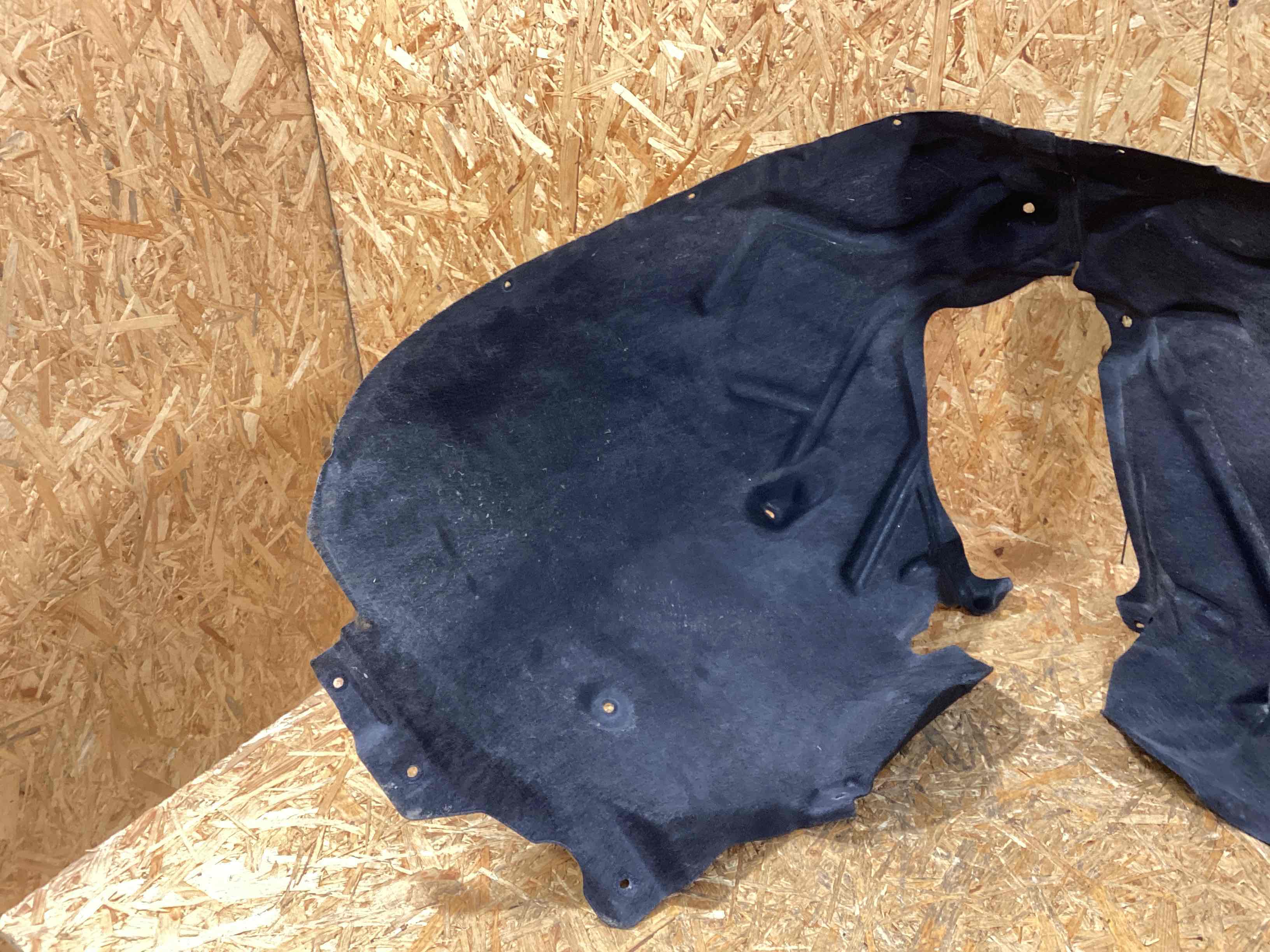 Защита арок передняя правая (подкрылок) Porsche Cayenne 151225-105