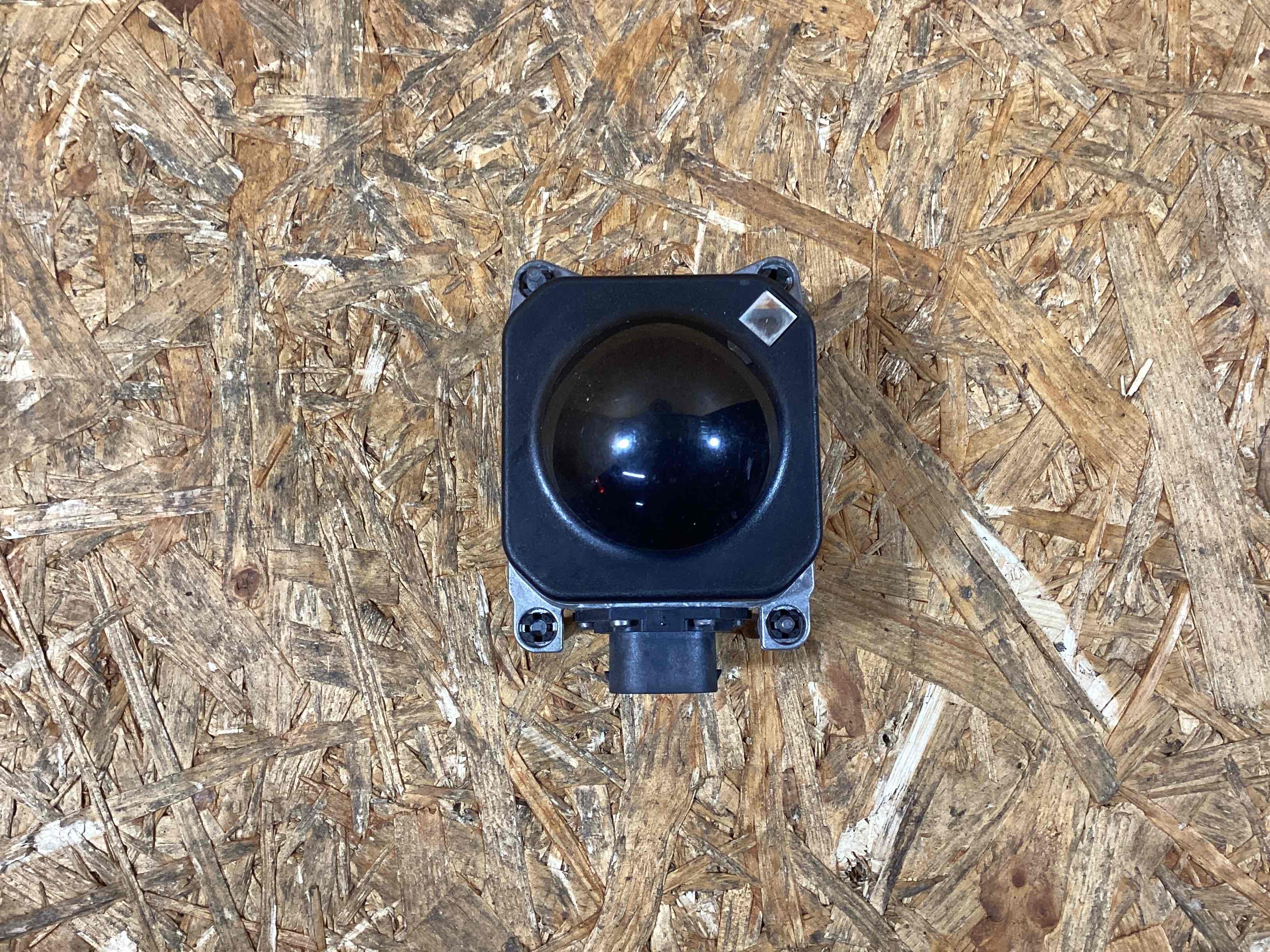 Активный круиз-контроль Porsche Macan 151225-106