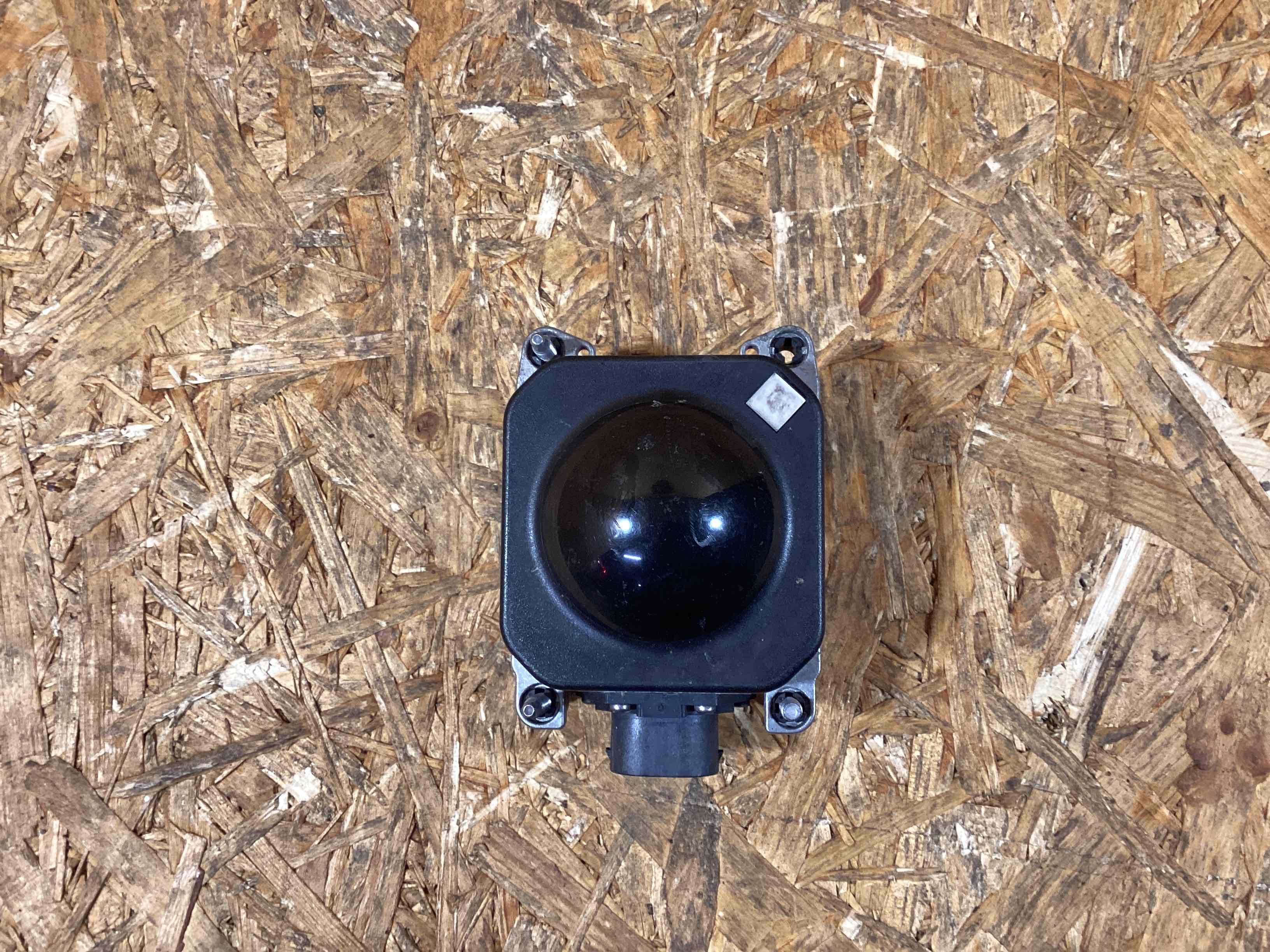 Активный круиз-контроль Porsche Macan 151225-107