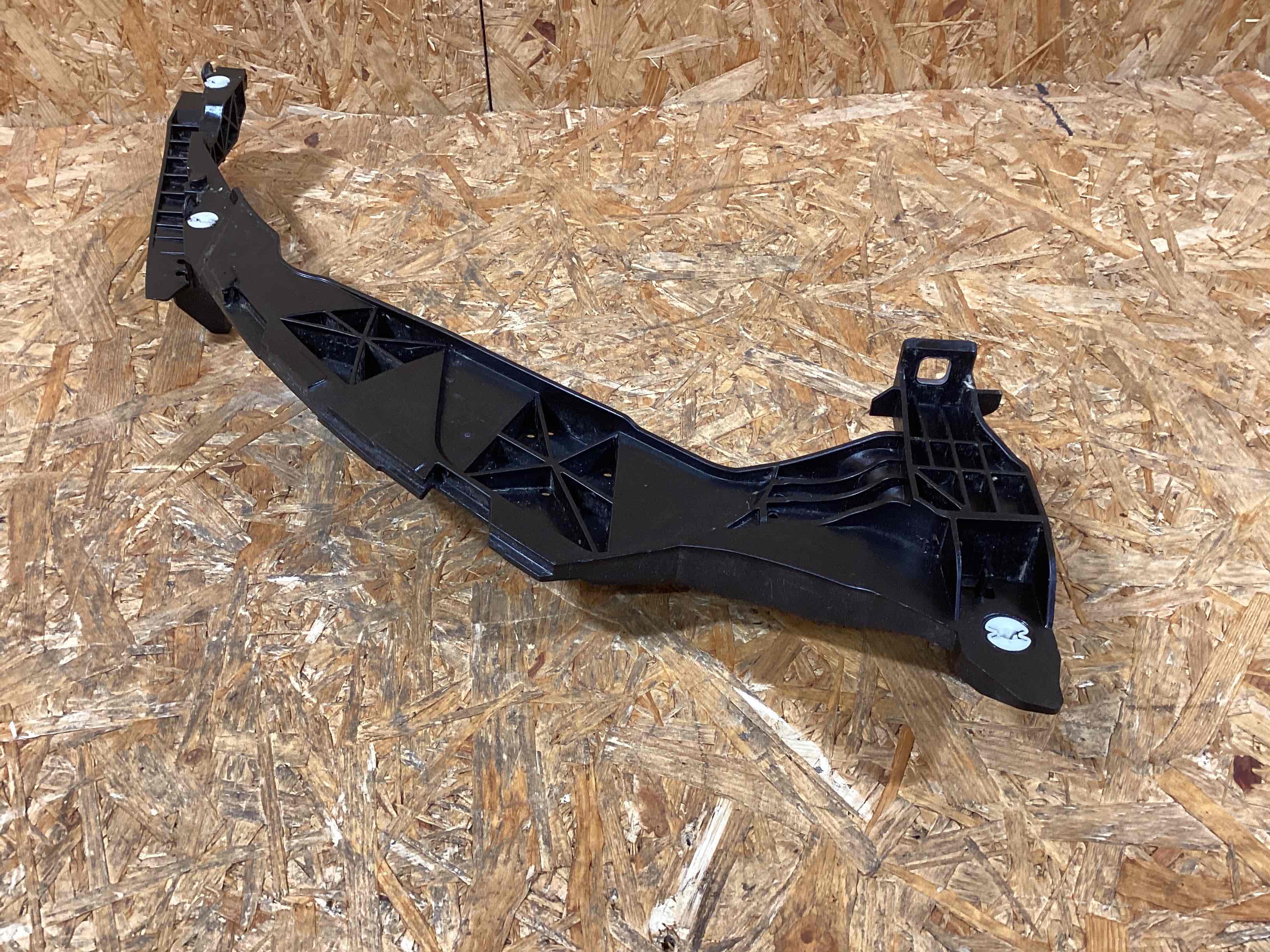 Крепление фары Porsche Macan 151225-109