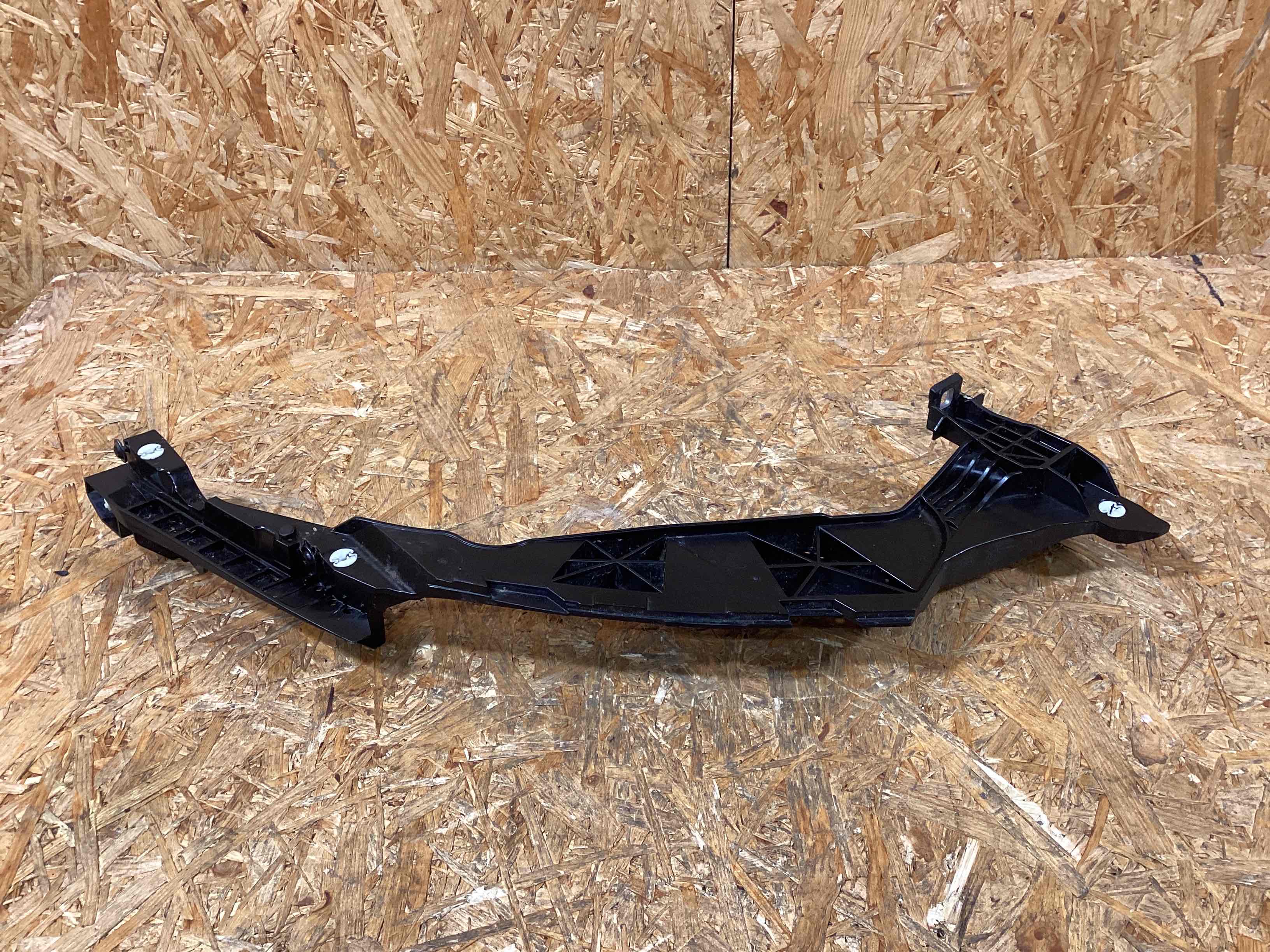 Крепление фары Porsche Macan 151225-109