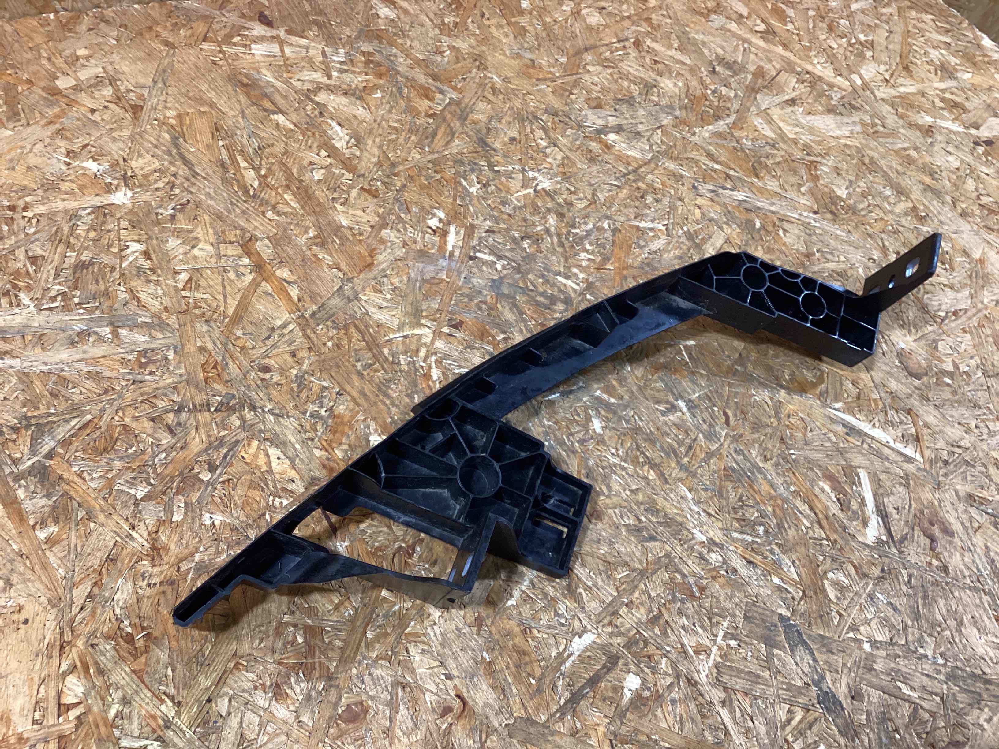 Крепление фары Porsche Cayenne 151225-110