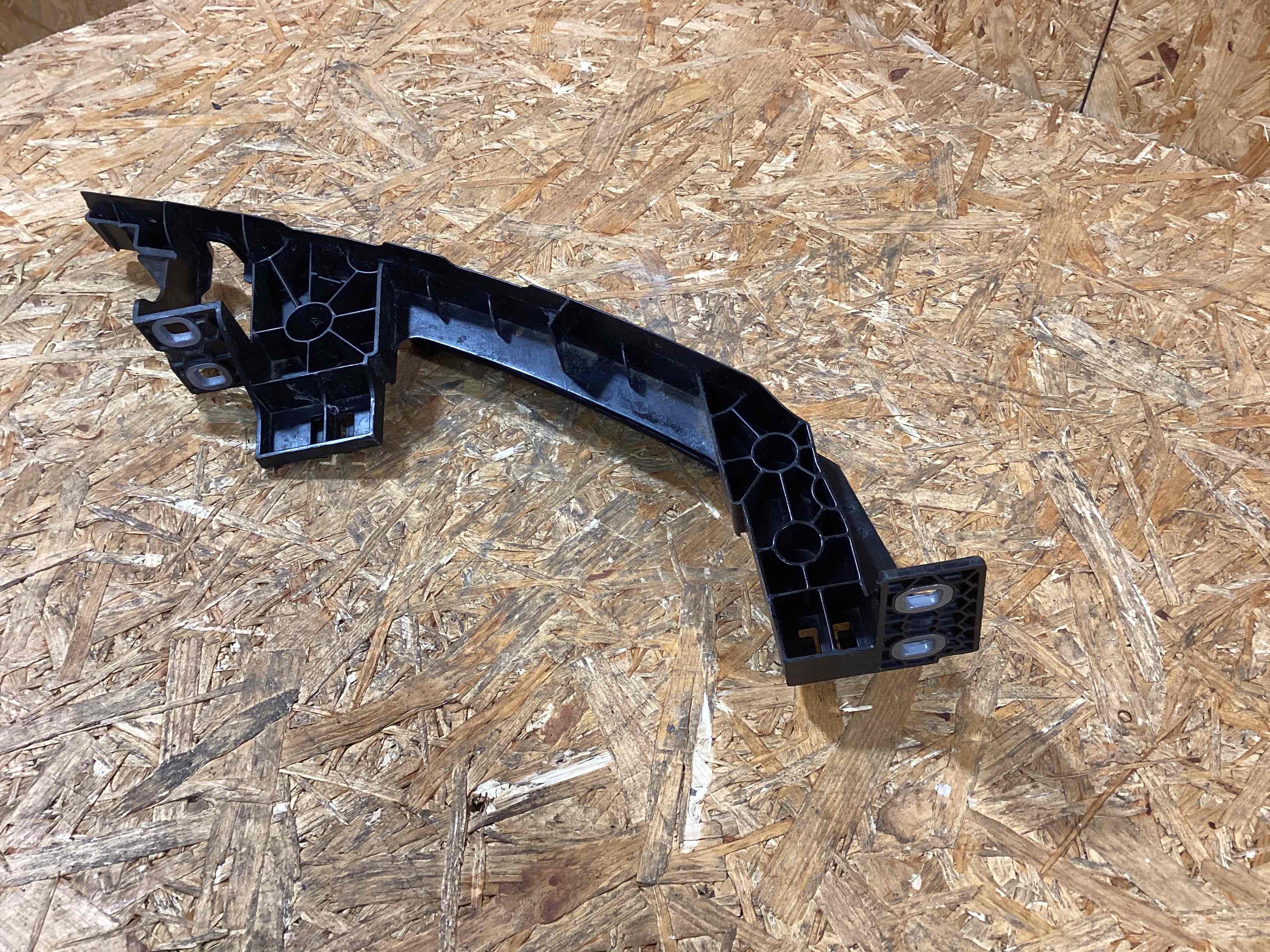 Крепление фары Porsche Cayenne 151225-110