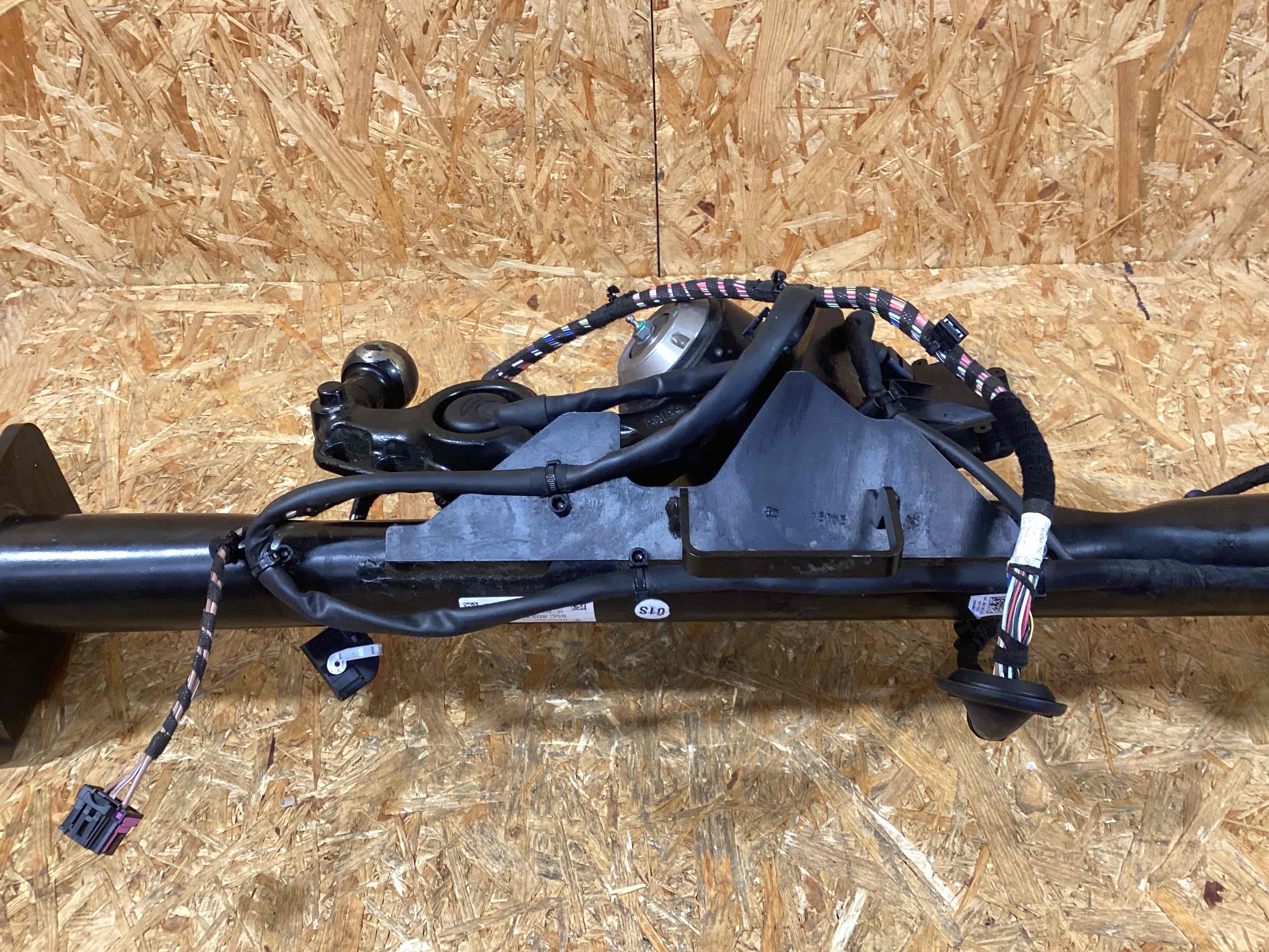 Прицепное устройство (фаркоп) Porsche Macan 160126-101