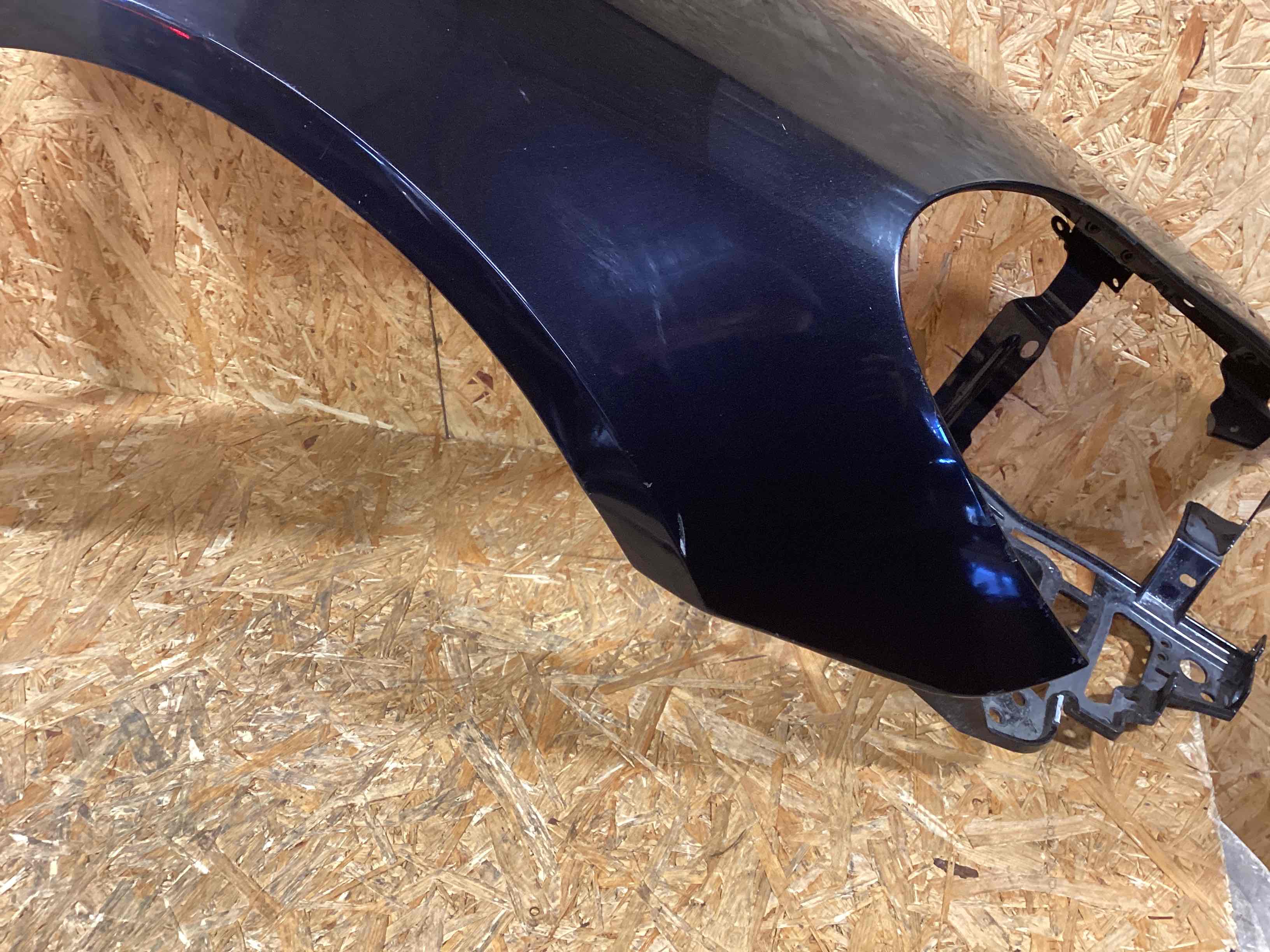 Крыло переднее правое Porsche Panamera 160126-104