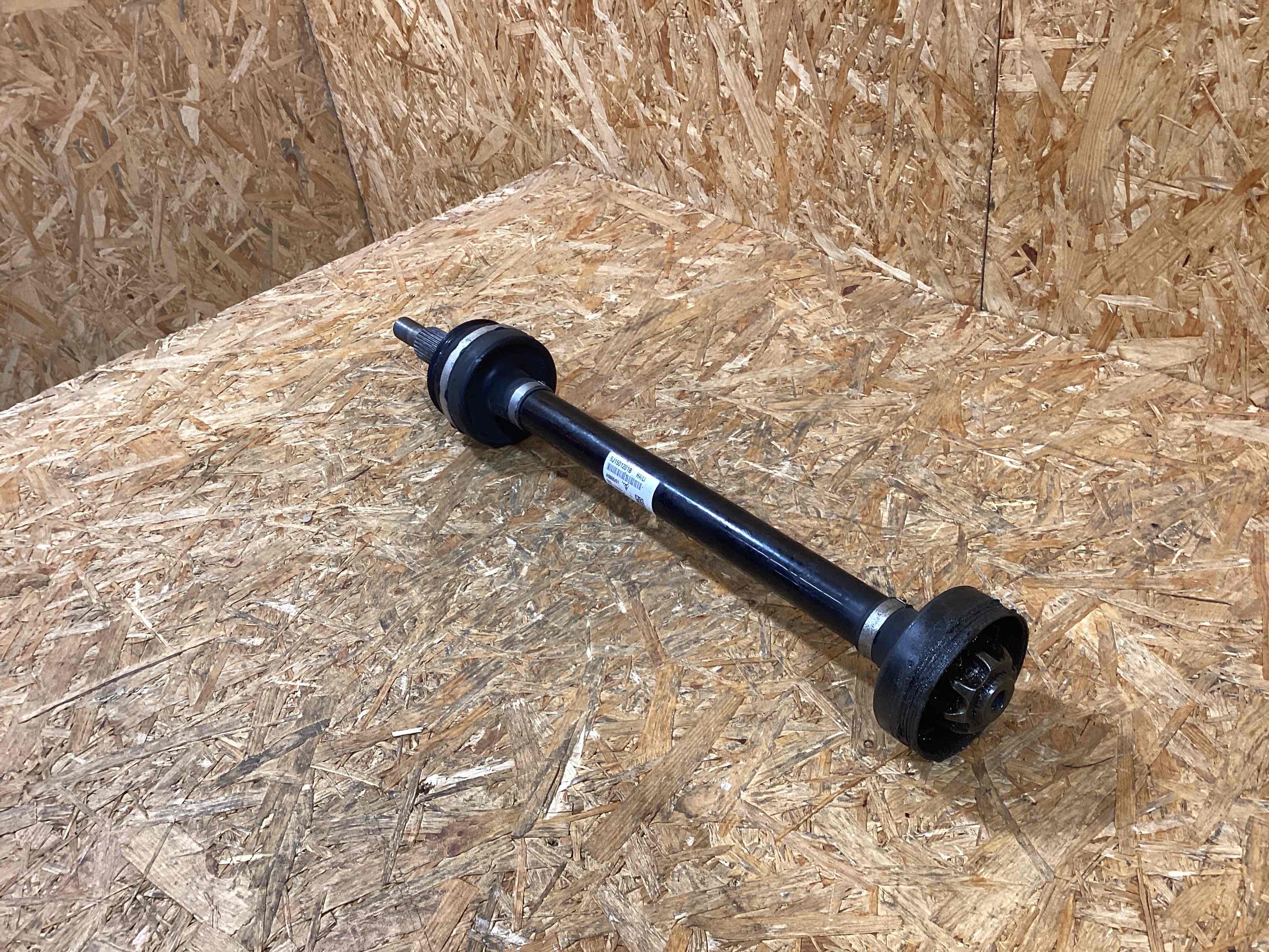 Полуось (приводной вал) Porsche Taycan 160126-105