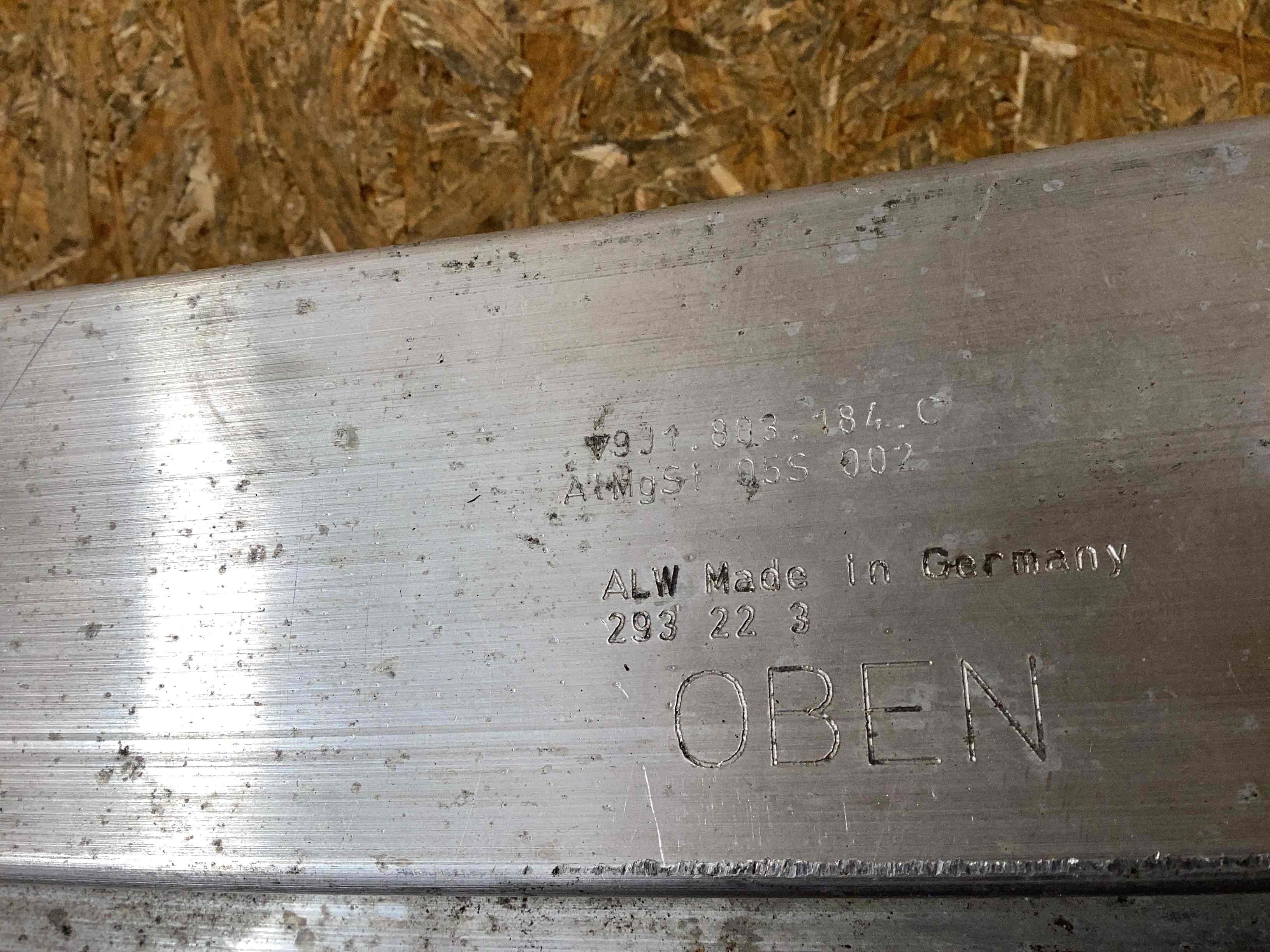 Усилитель бампера заднего Porsche Taycan 160126-106