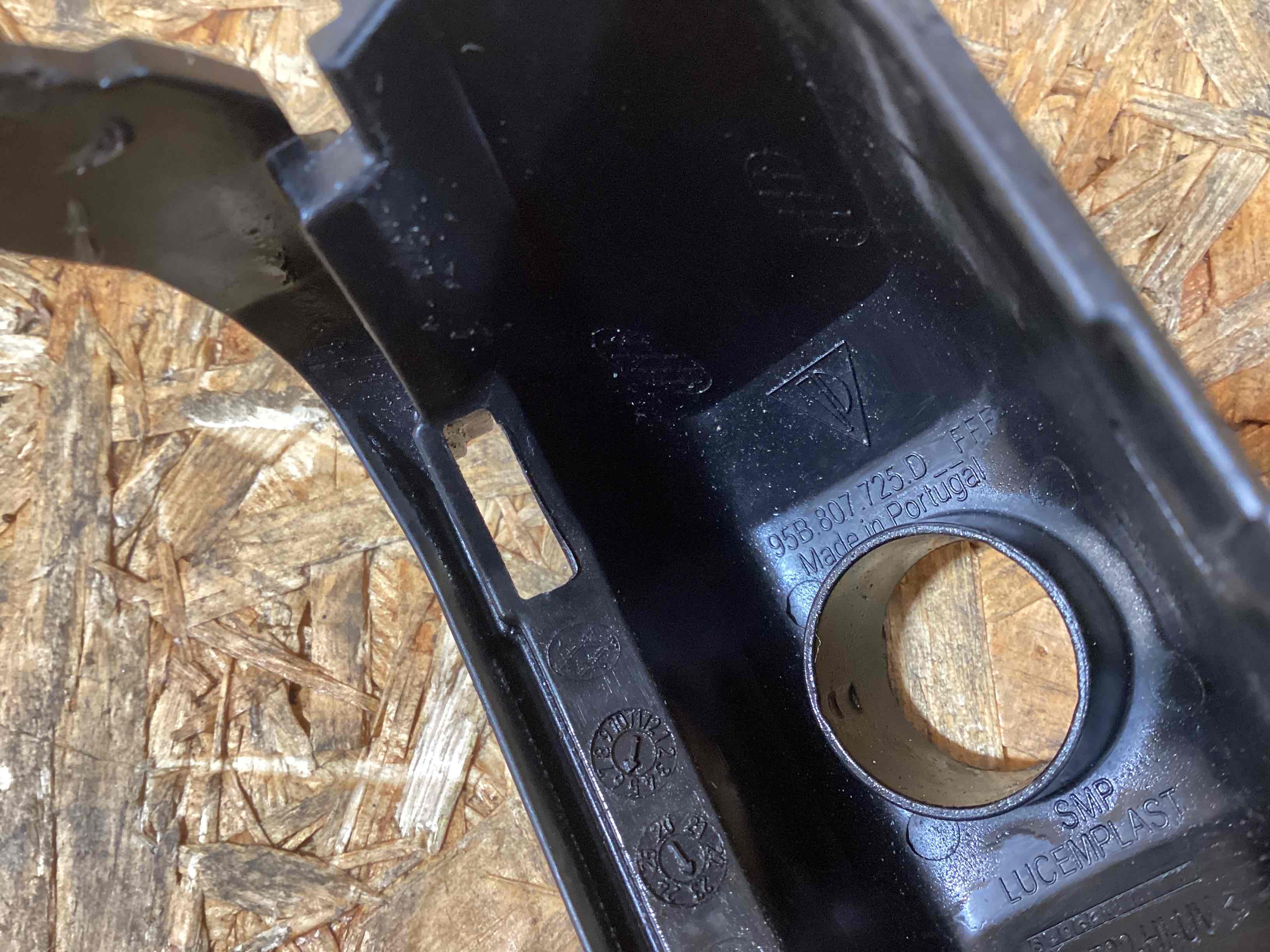 Камера, крепление камеры, корпус Porsche Macan 160126-115