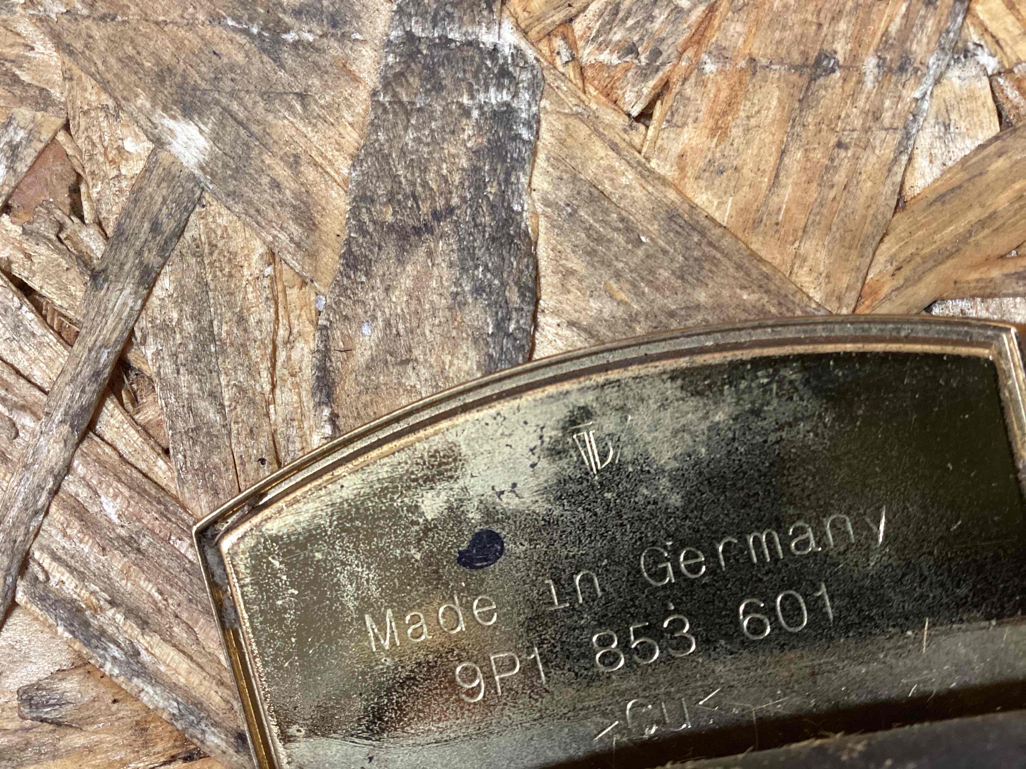 Молдинг капота, накладка, решетка на капот Porsche Macan 160126-118