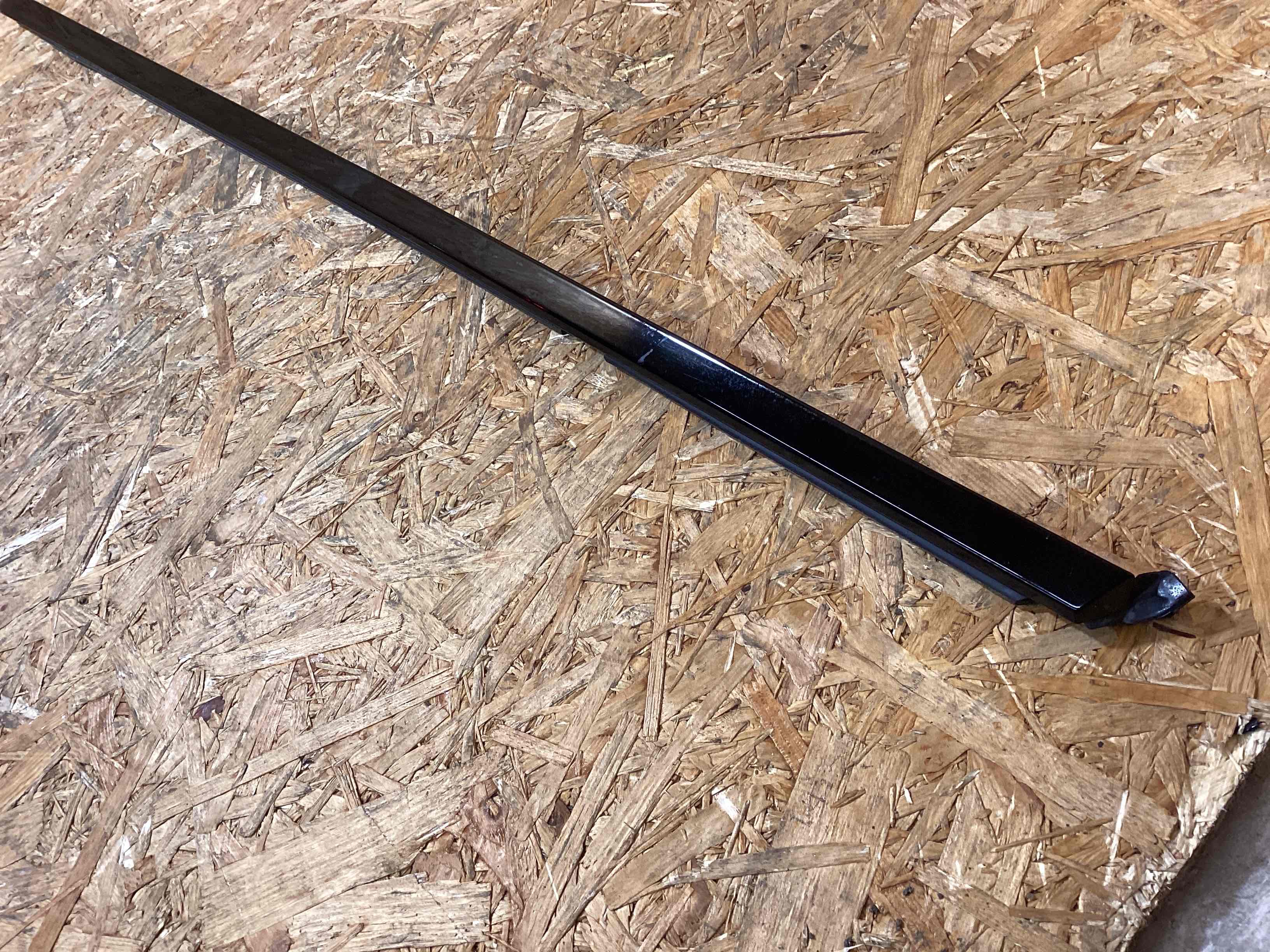 Молдинг двери передней левой Porsche Macan 160126-120