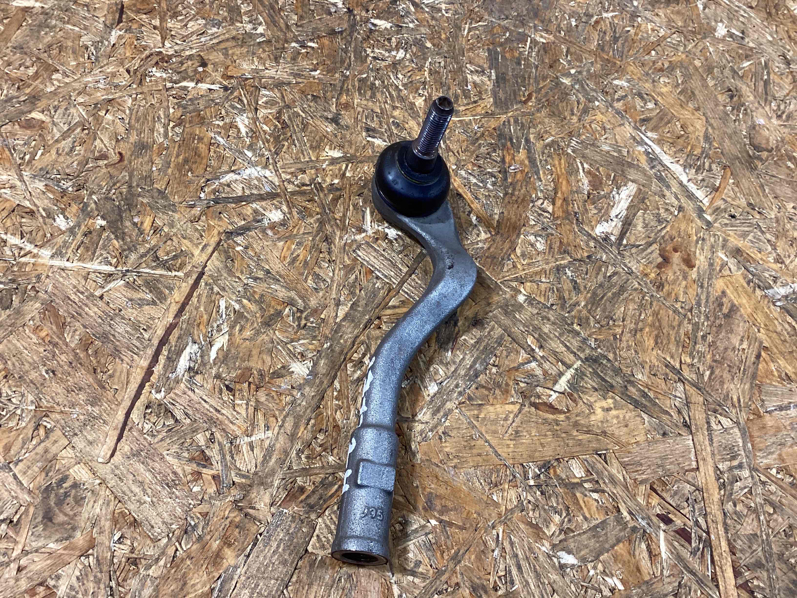 Наконечник рулевой Porsche Macan 160226-108