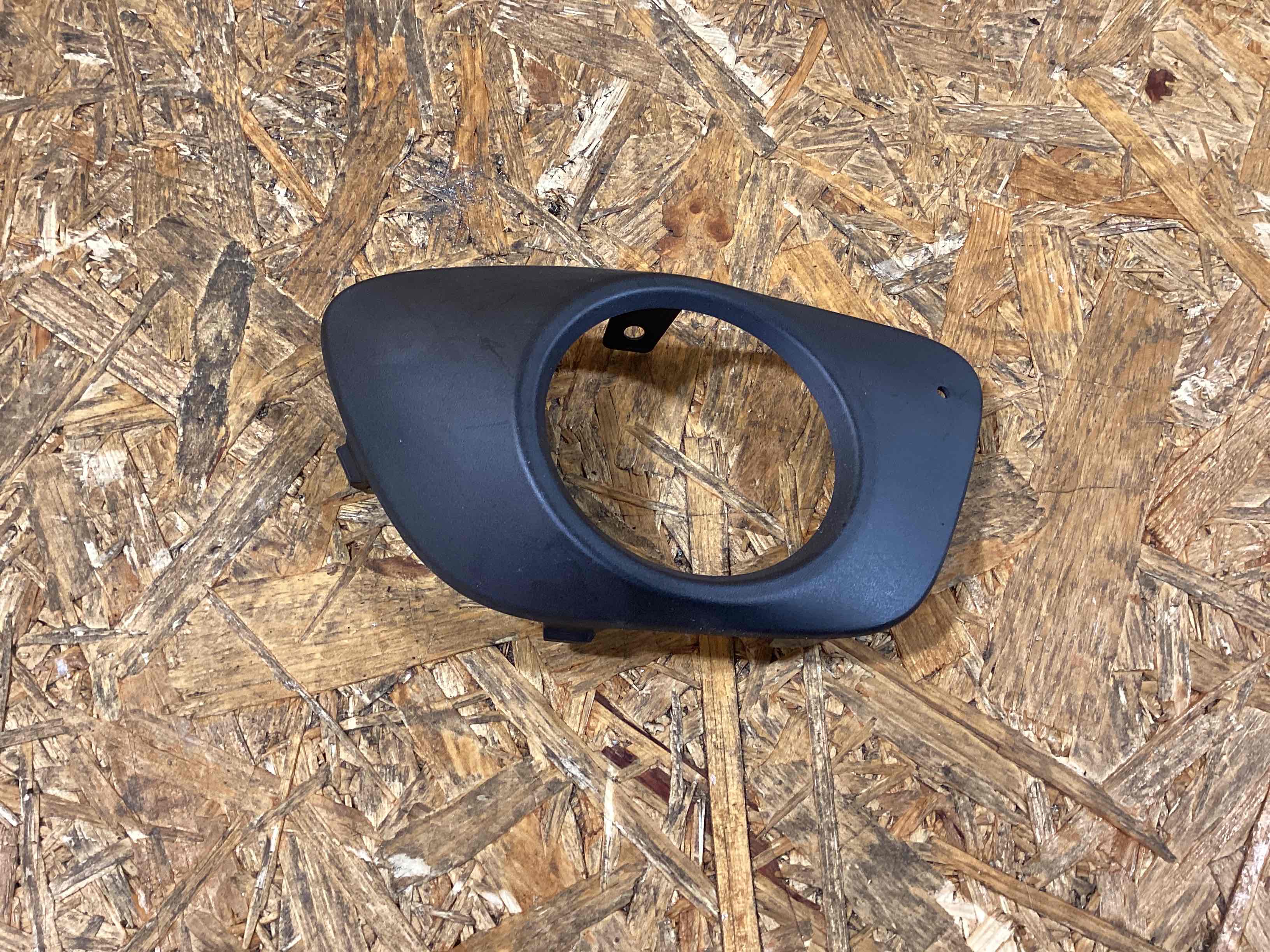 Заглушка, вставка (решетка) в бампер Porsche Macan 160226-120