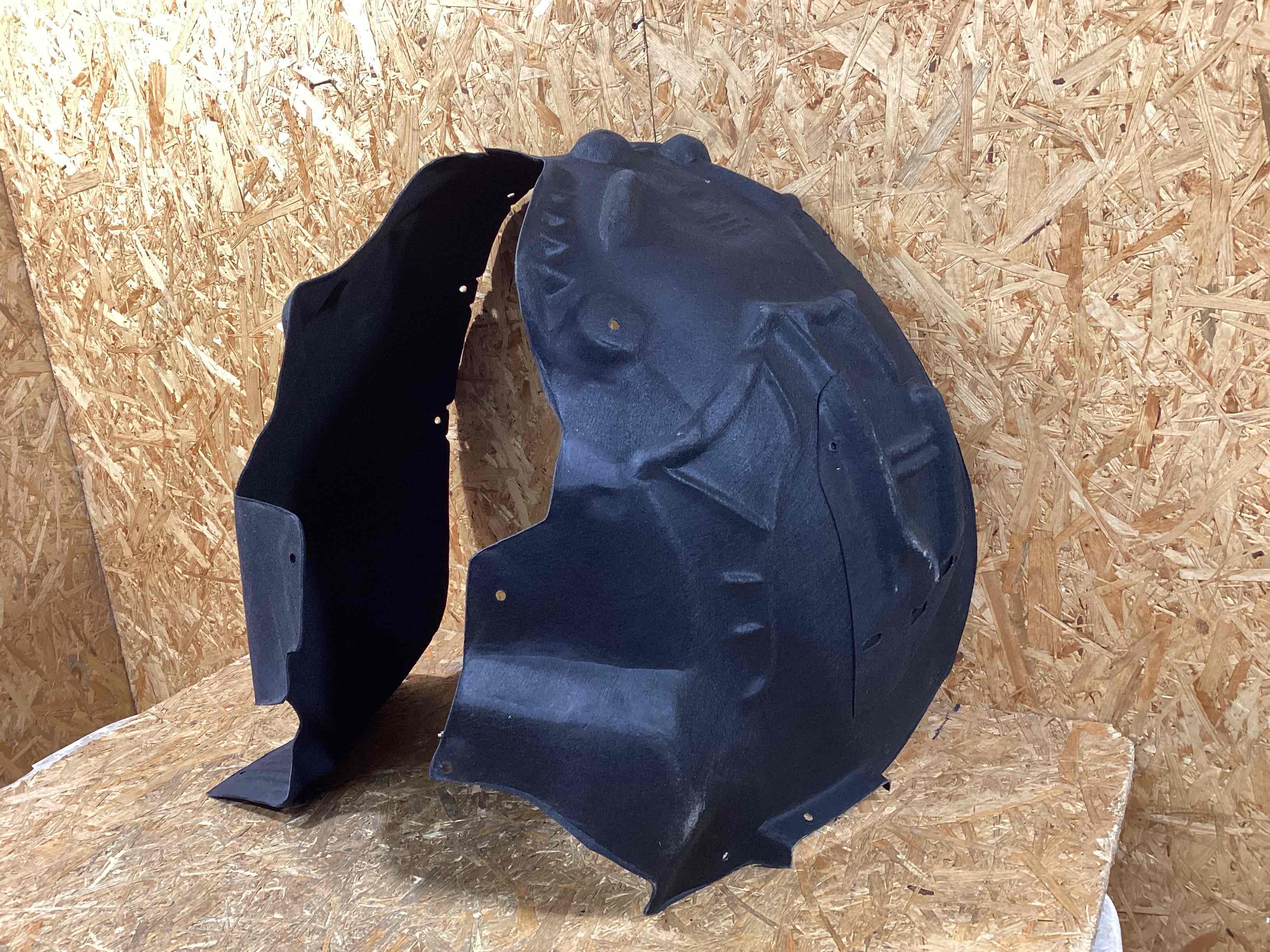 Защита арок передняя левая (подкрылок) Porsche Macan 160326-107