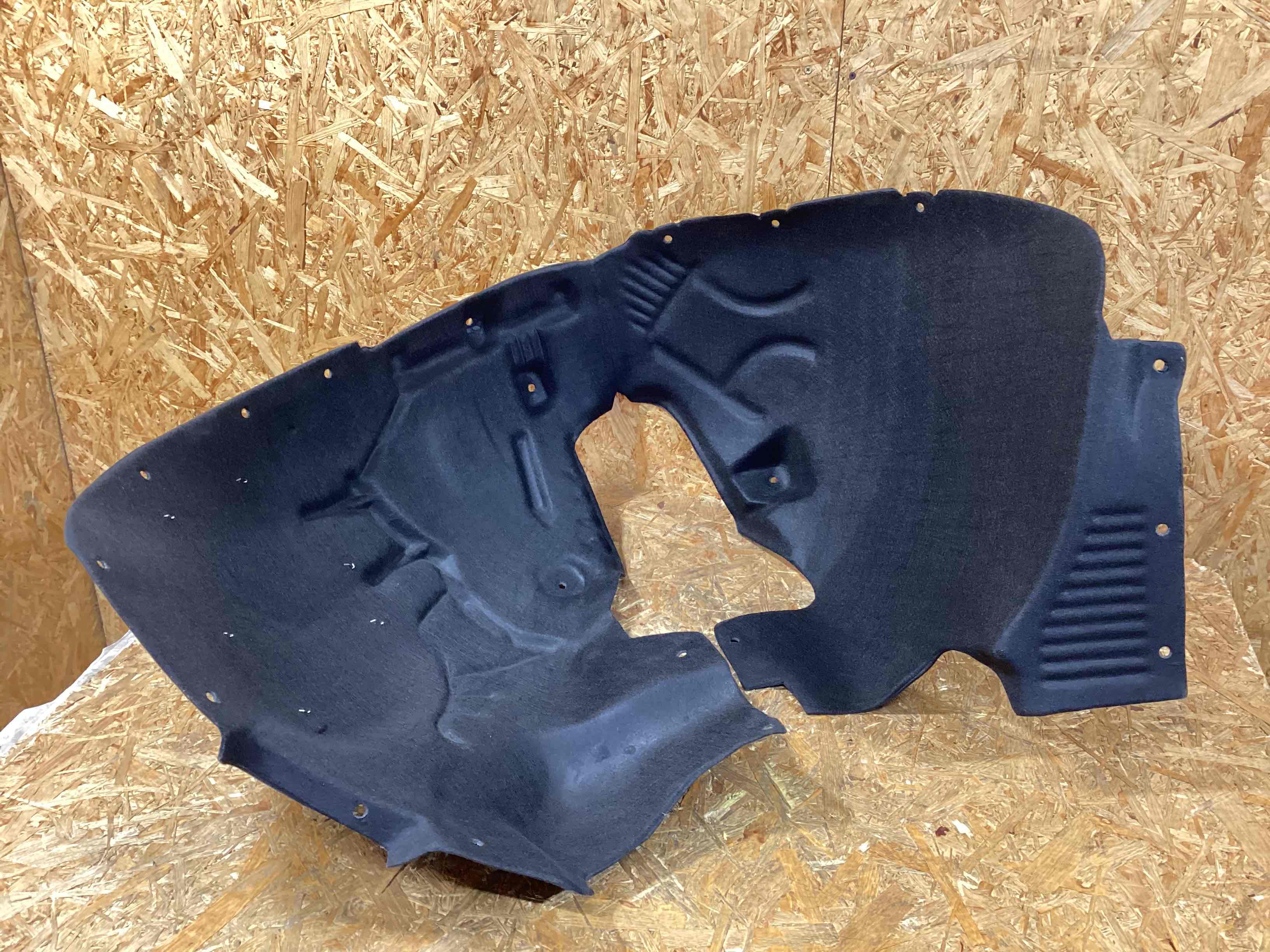 Защита арок передняя левая (подкрылок) Porsche Macan 160326-107