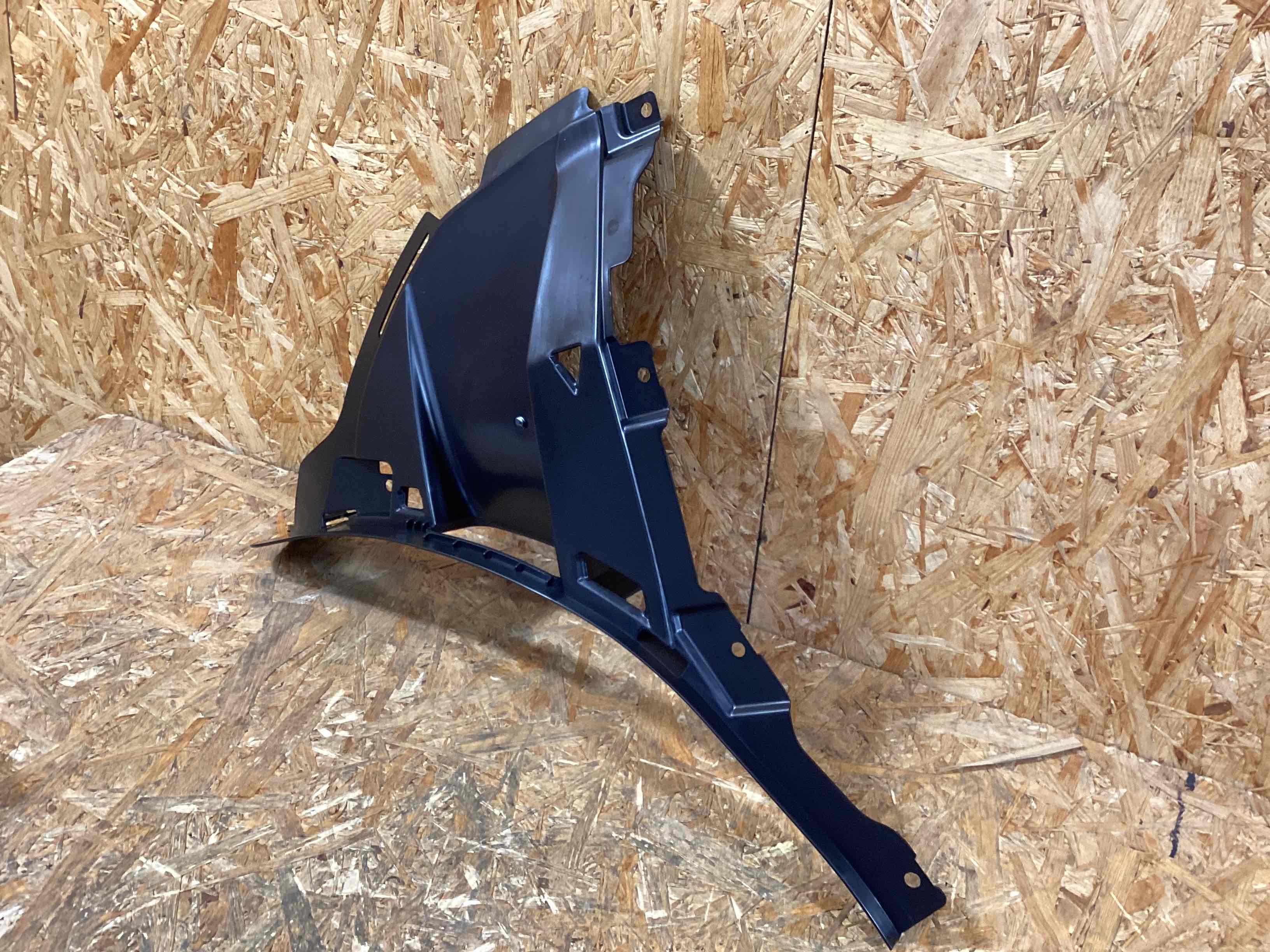 Защита арок передняя правая (подкрылок) Porsche Cayenne 160326-114