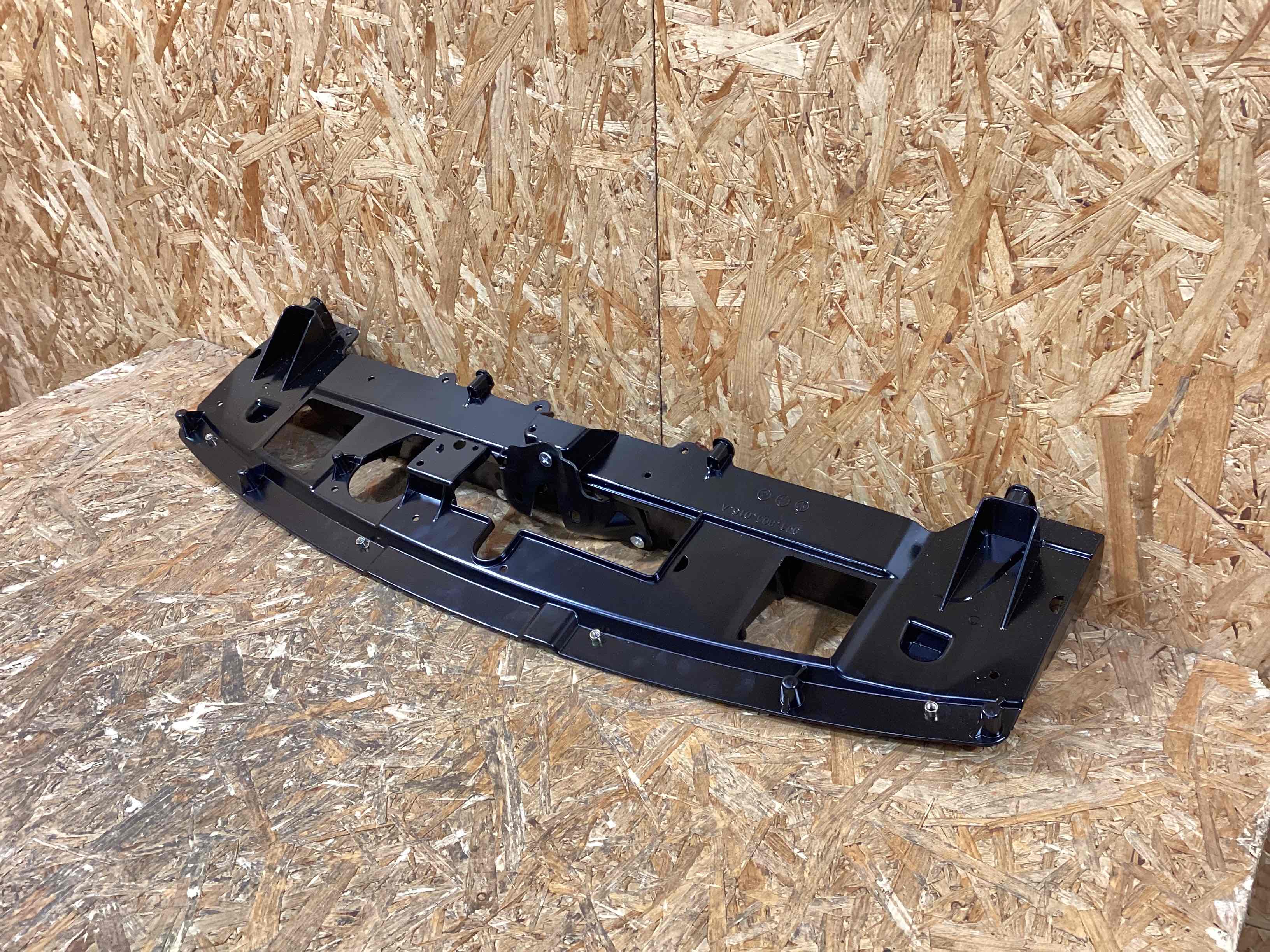 Передняя панель крепления облицовки (телевизор) Porsche Taycan 160326-119