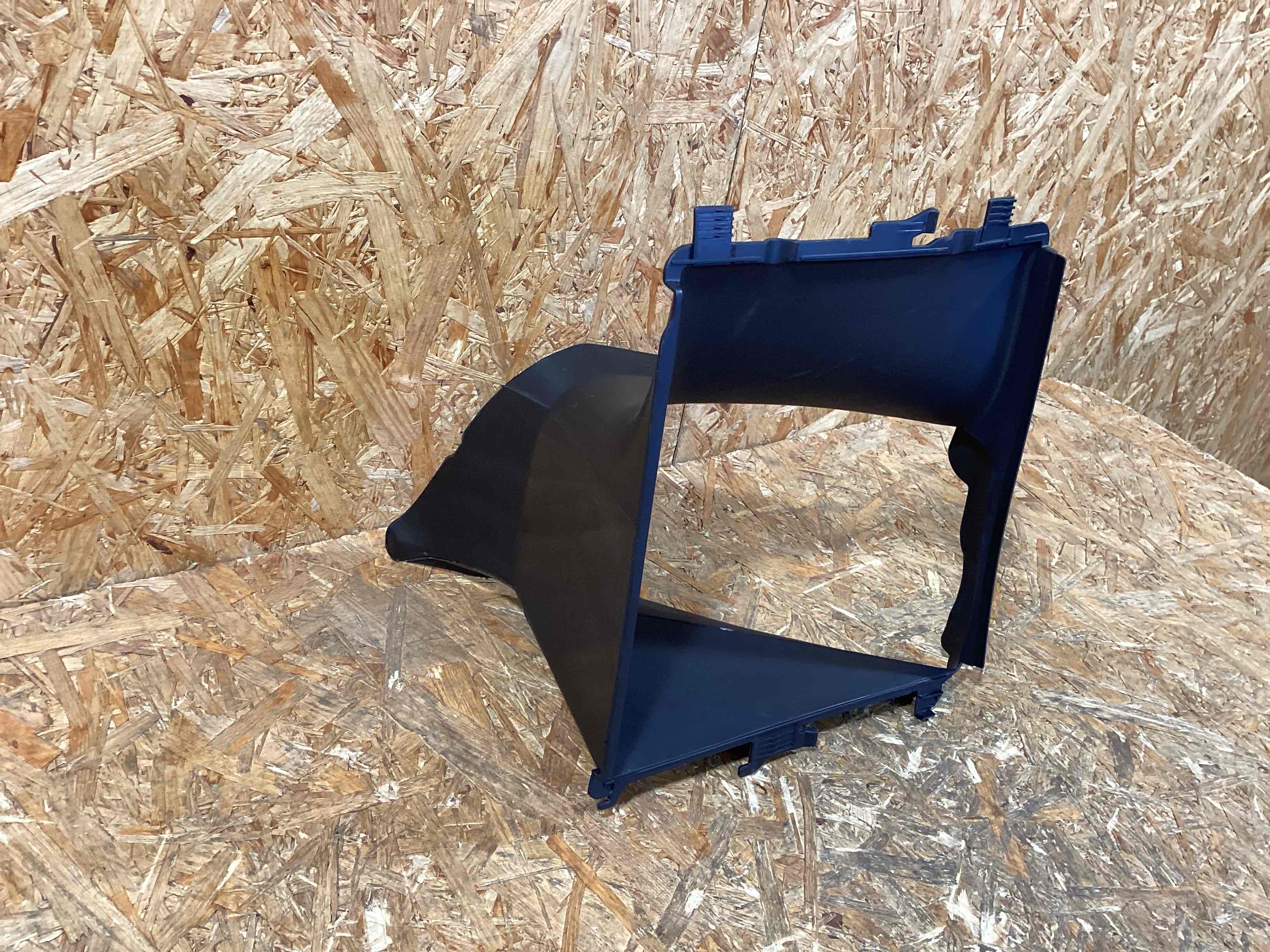 Воздуховод Porsche Macan 160326-125