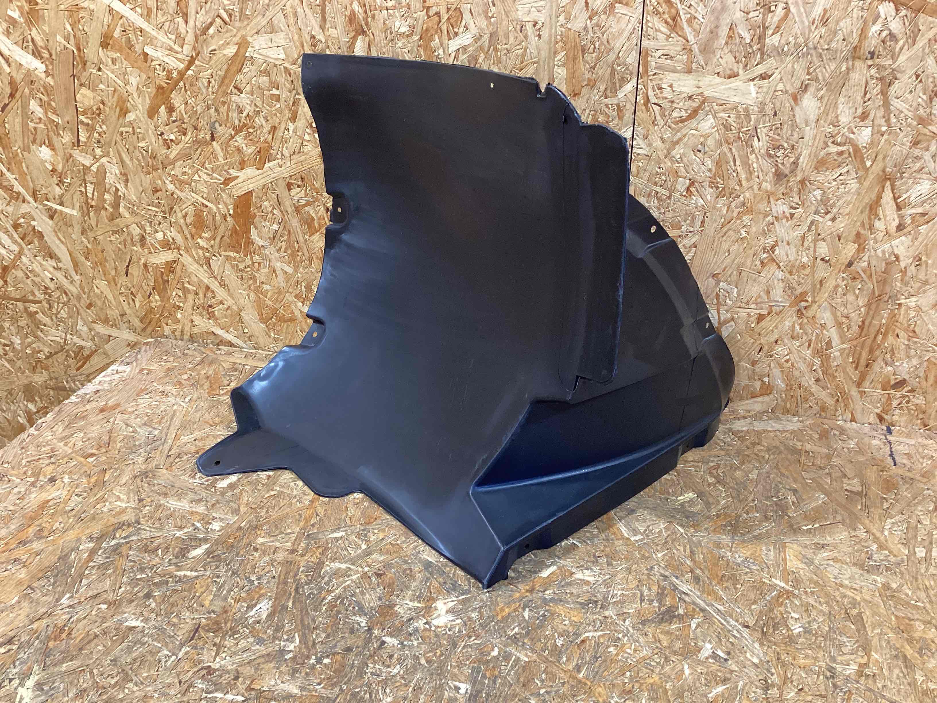 Защита арок передняя правая (подкрылок) Porsche Panamera 160326-129