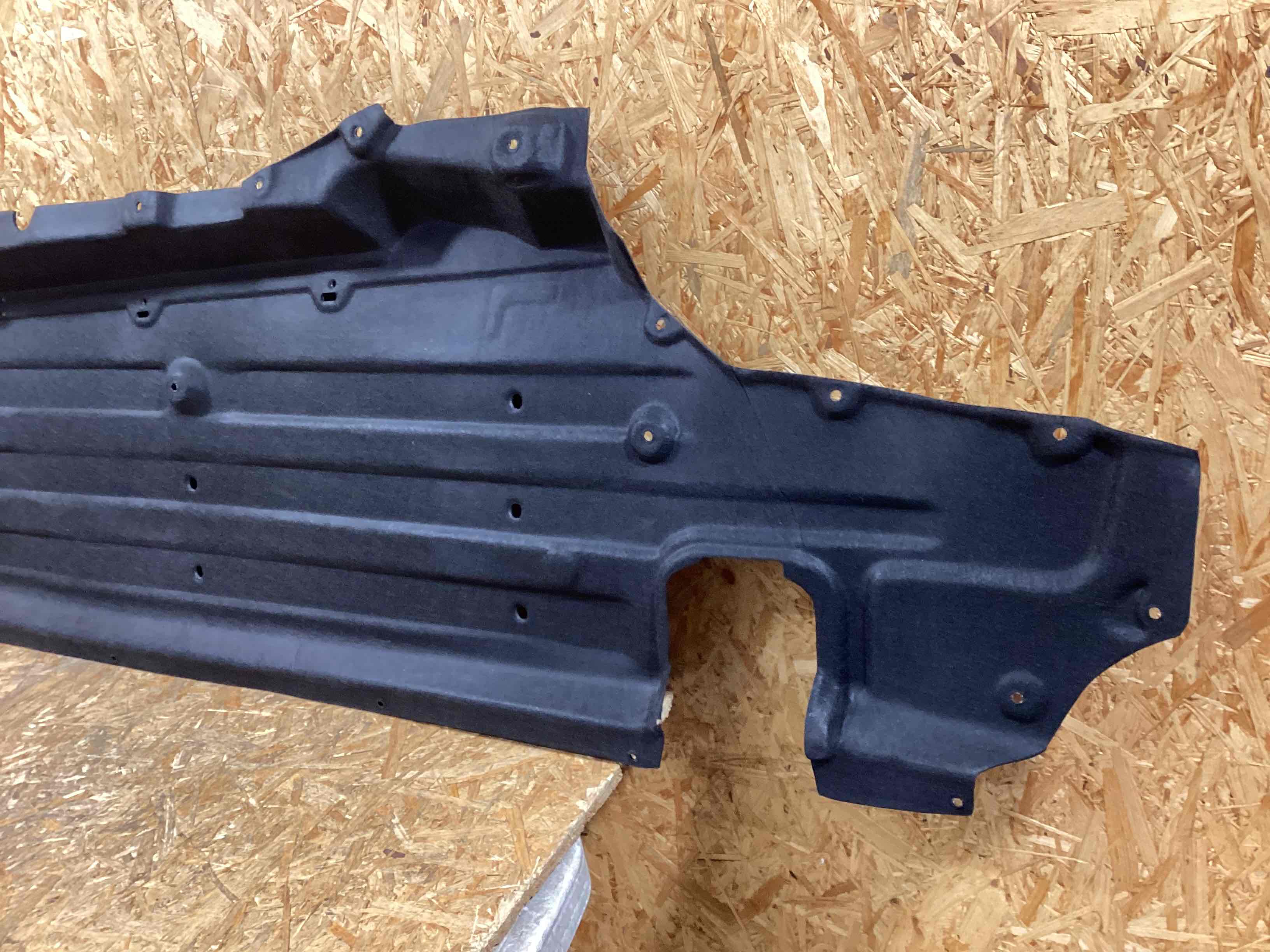 Защита днища кузова Porsche Macan 160326-137