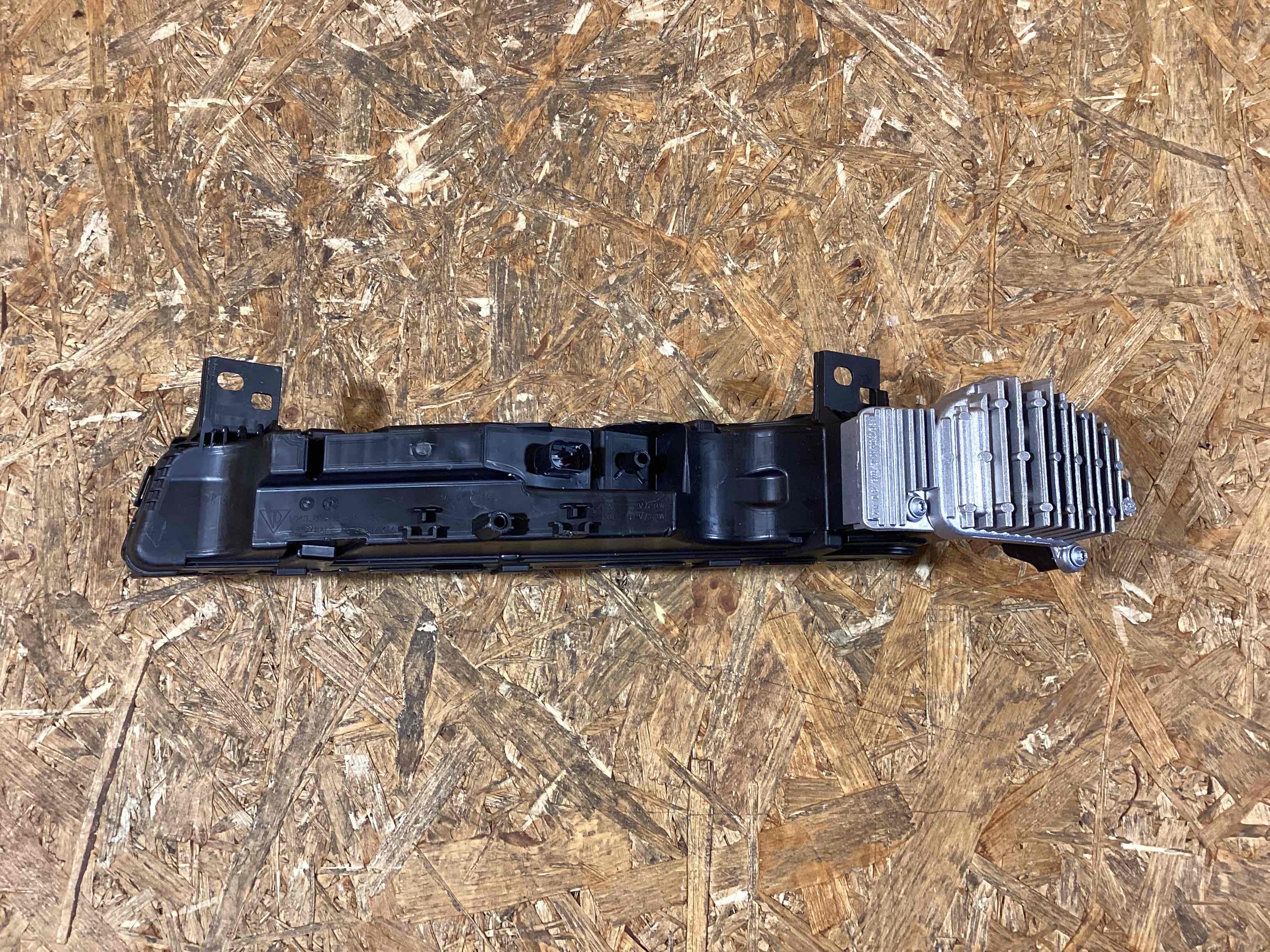 Фара противотуманная Porsche 911 160326-140