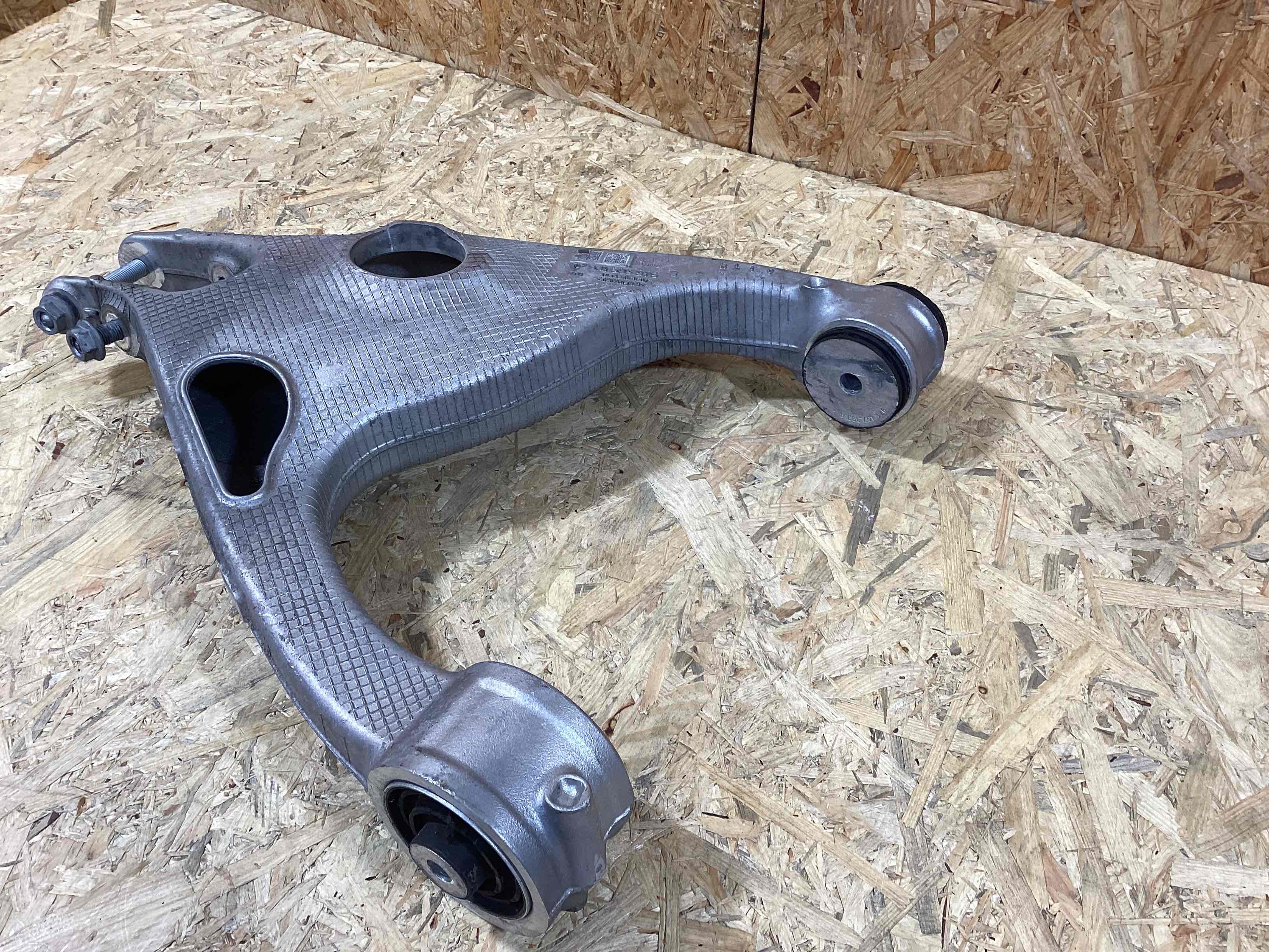 Рычаг задний Porsche Taycan 160426-107