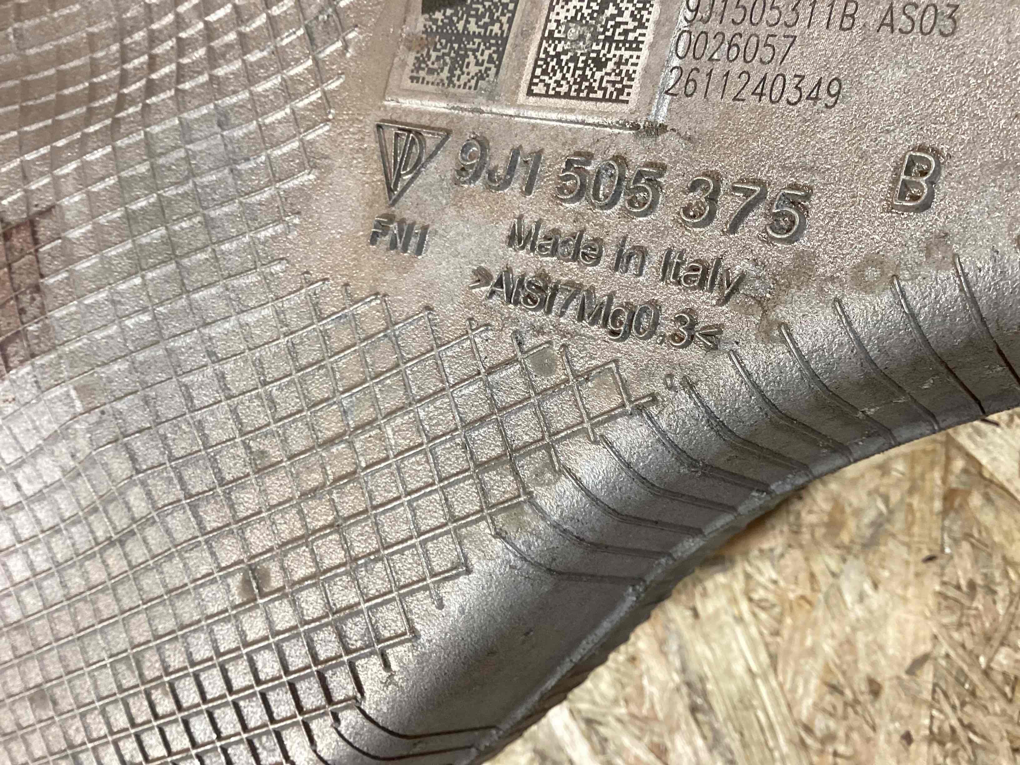 Рычаг задний Porsche Taycan 160426-107