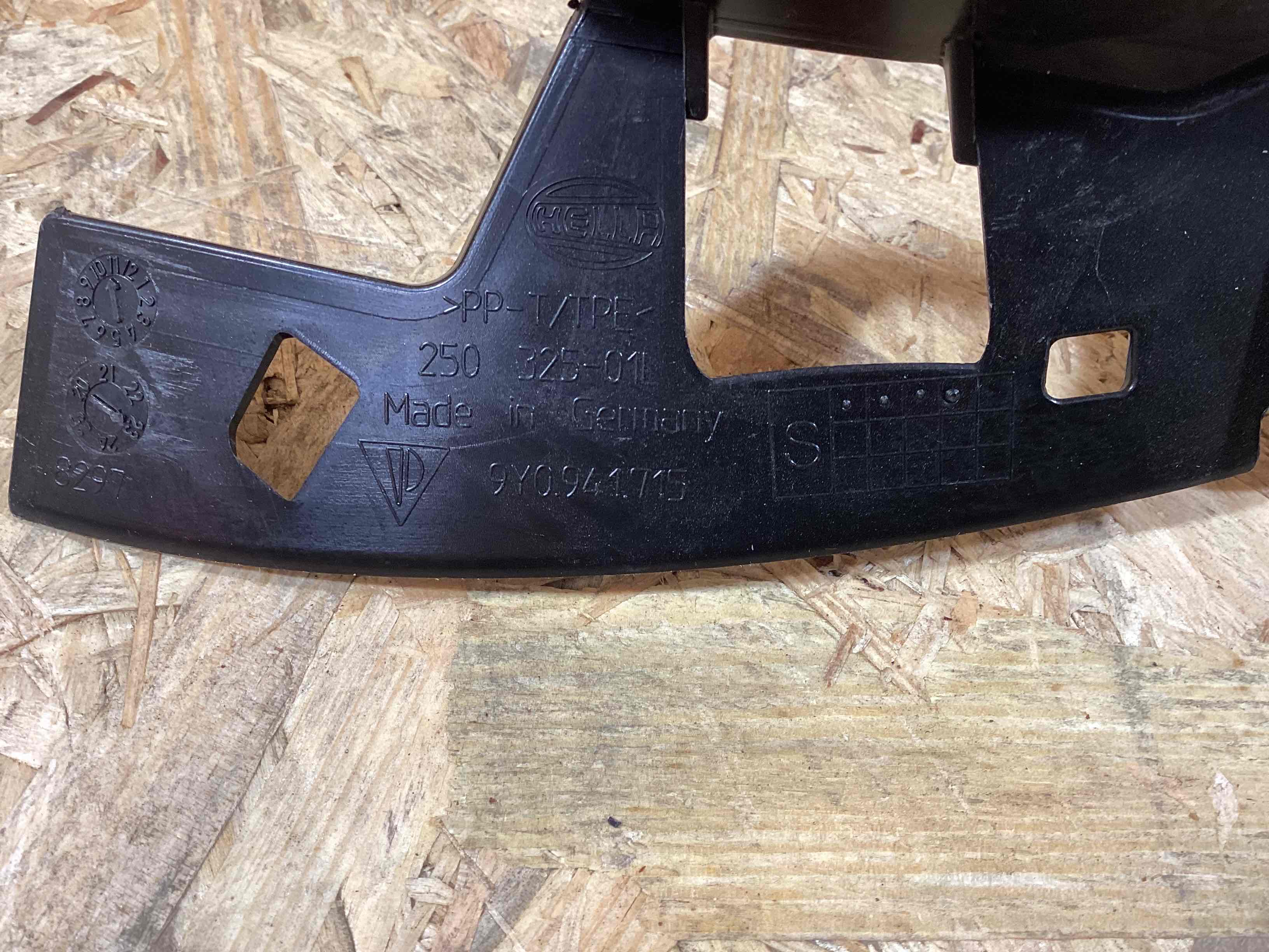 Уплотнитель, хомут Porsche Cayenne 160426-110